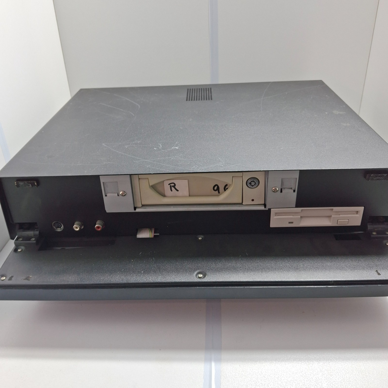 MacroSystem Casablanca Classic digital video editor - Powers on & Basic Tested