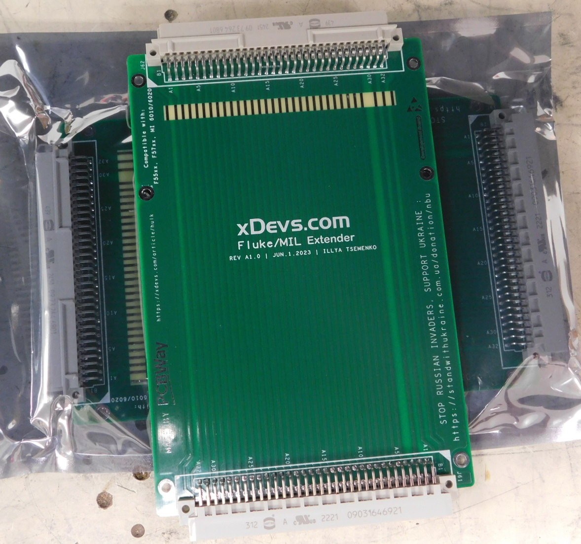 Fluke 57xx Extender Board Set,  Works with 5700, 5720, 5730, 5790. Set of 2, NEW