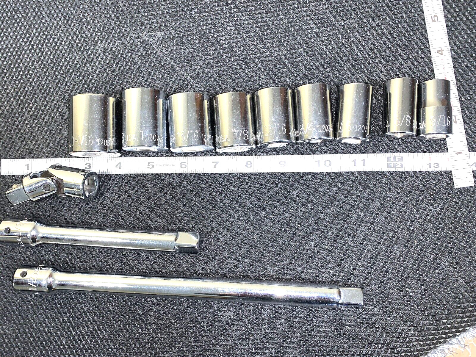 12 piece   1/2" SOCKET SET WITH EXTENSIONS  and U Joint