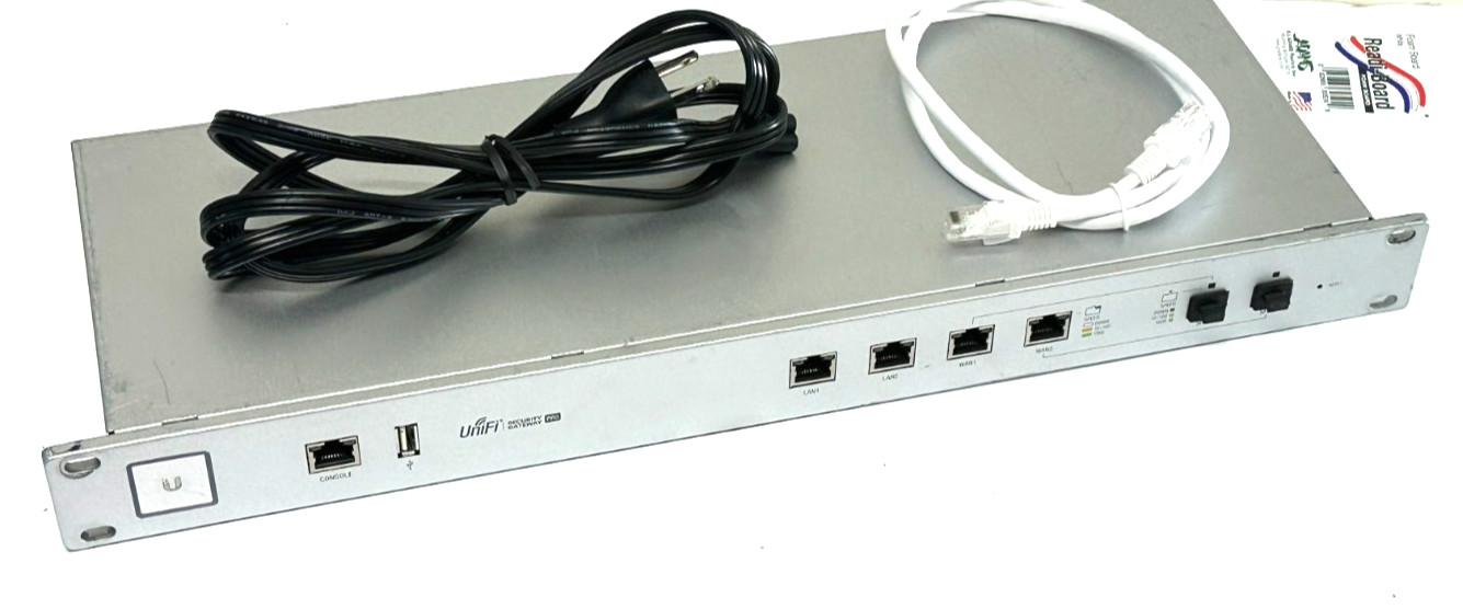 Ubiquiti Security Gateway USG-PRO-4 Including Power and Ethernet Cable