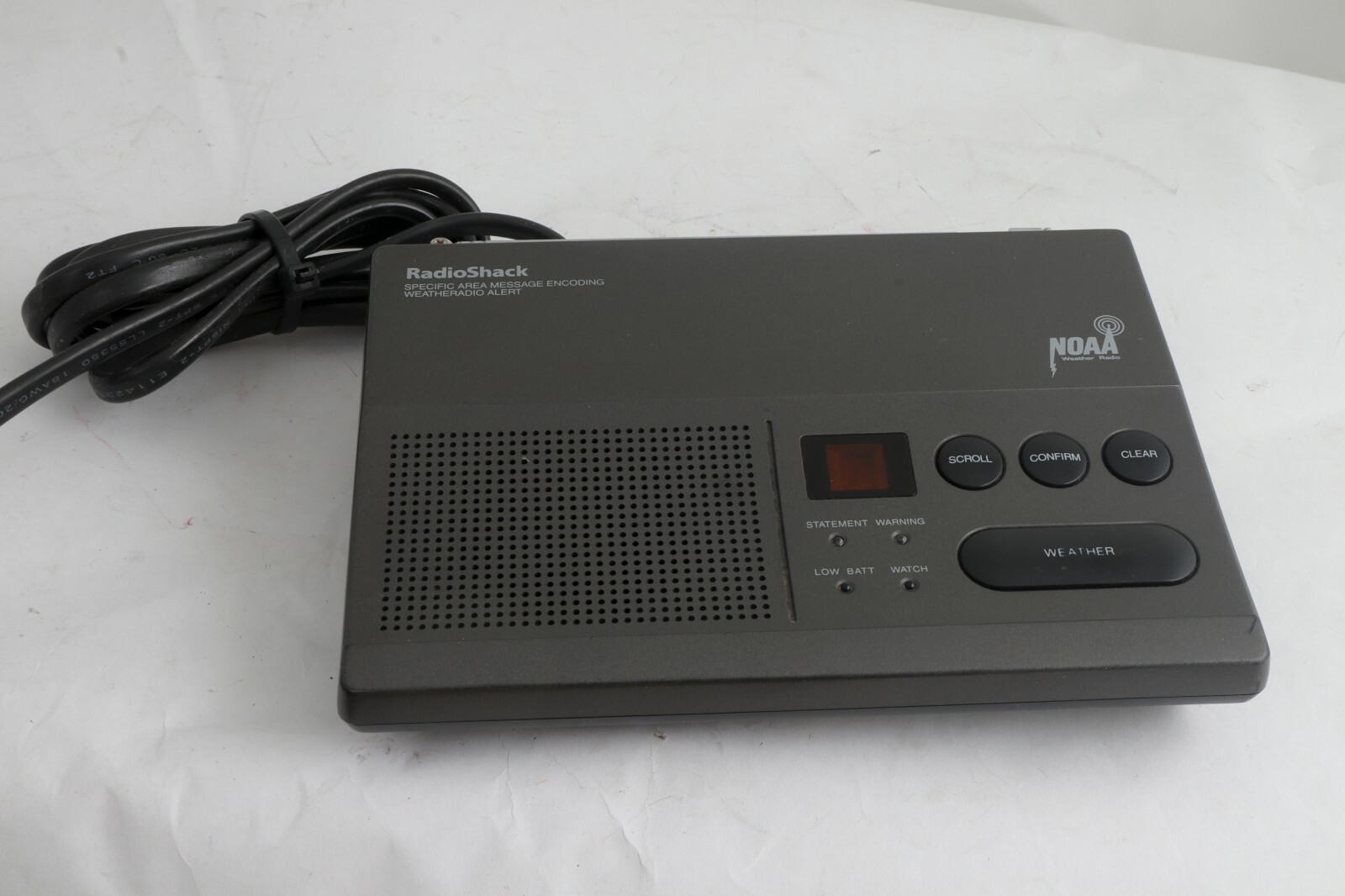 Vintage Desktop NOAA Weather Alert Radio Shack Weather Radio 7 Channel 12-251