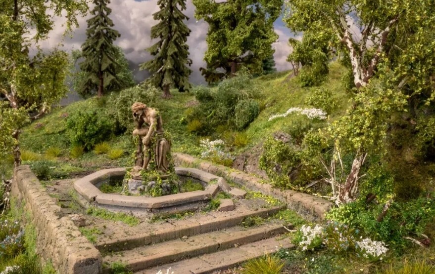 Noch Abandoned Fountain 60760 HO Scale