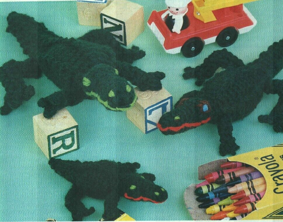 ALLIGATOR FAMILY STUFF ANIMALS TOY DIGEST SIZE CROCHET PATTERN INSTRUCTIONS