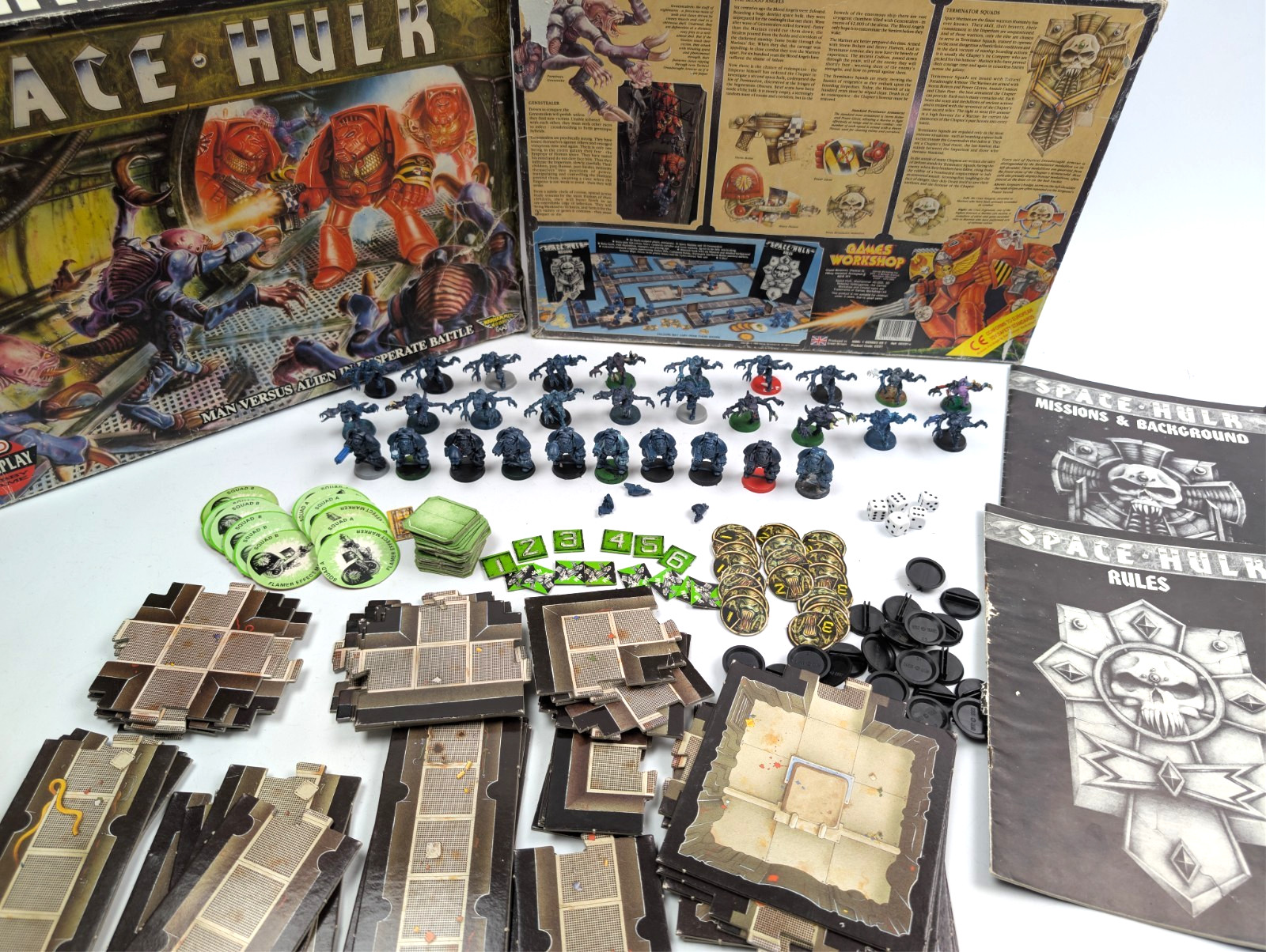 Space Hulk 1st edition Board Game Unpainted 100% complete