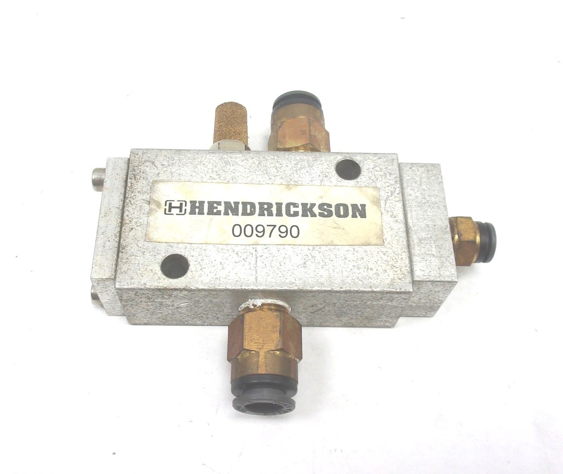 R-009790 NEW HENDRICKSON REPLACEMENT REVERSE LIFT AND LOCK VALVE 009790