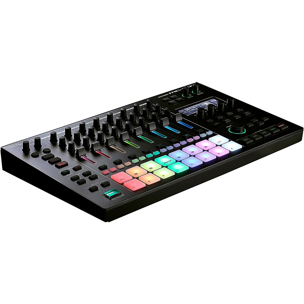 Roland MC-707 GROOVEBOX Refurbished