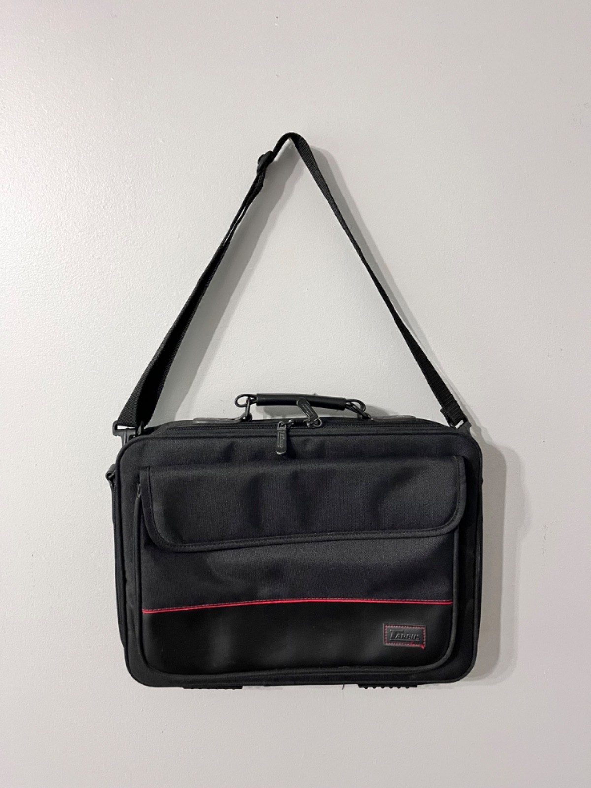 Vintage Targus Laptop Bag 15" Classic Slim Briefcase W/ Shoulder Strap