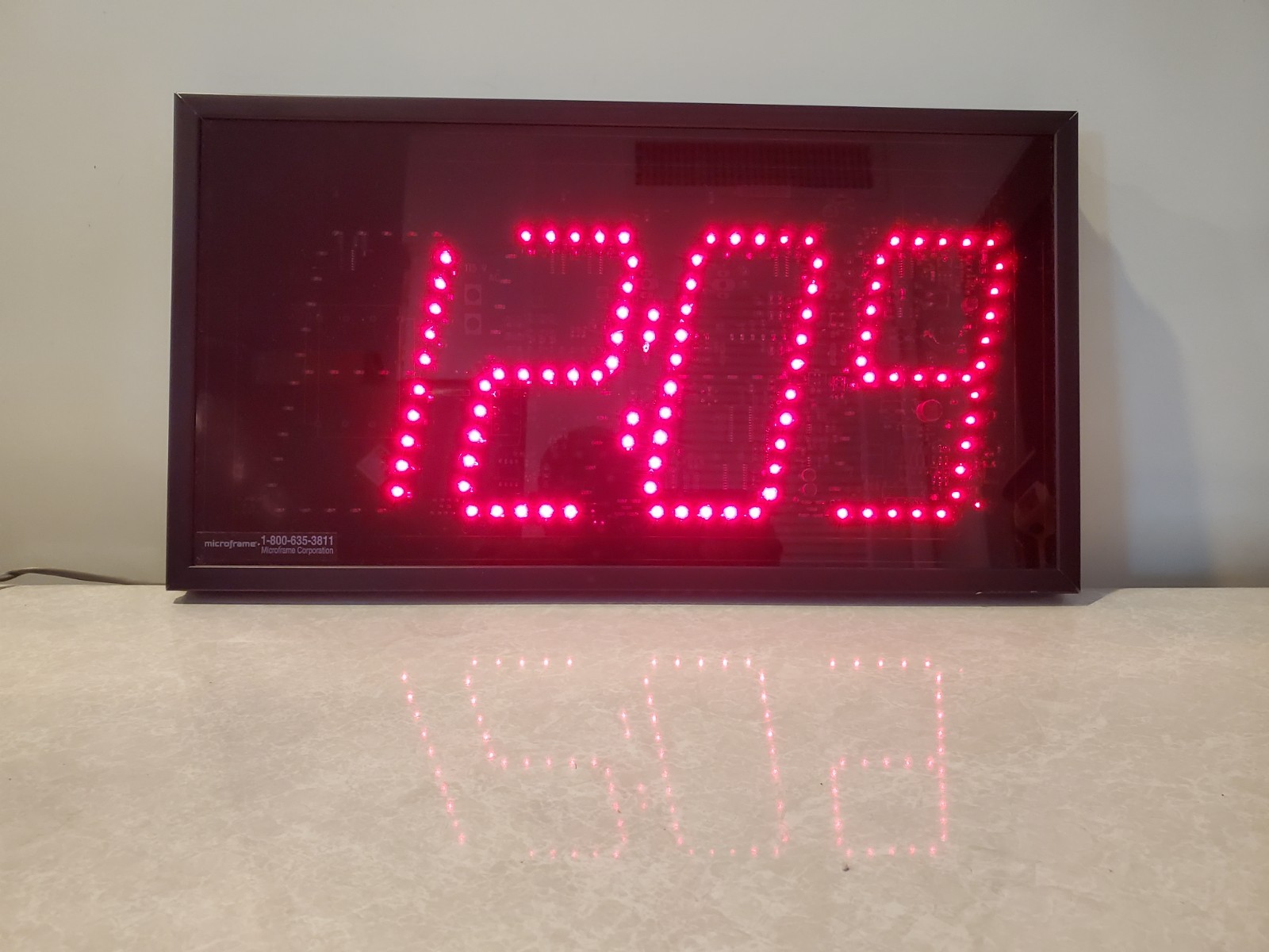 MICROFRAME D6340 4-Digit Jumbo 8" x 15.75" Countdown Timer Display~ PLEASE READ