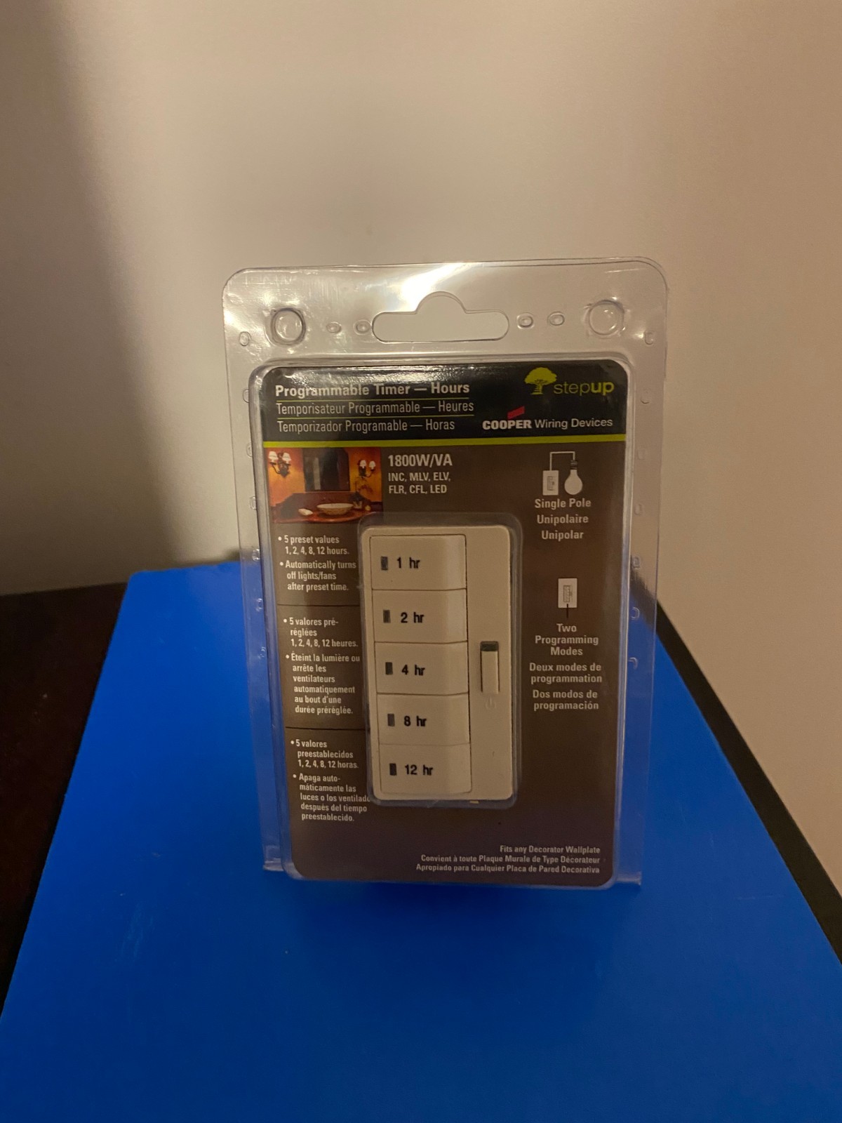 NEW EATON Programmable Timer 12 Hr PT18H-V-K  Cooper Wiring Devices LIGHT ALMOND