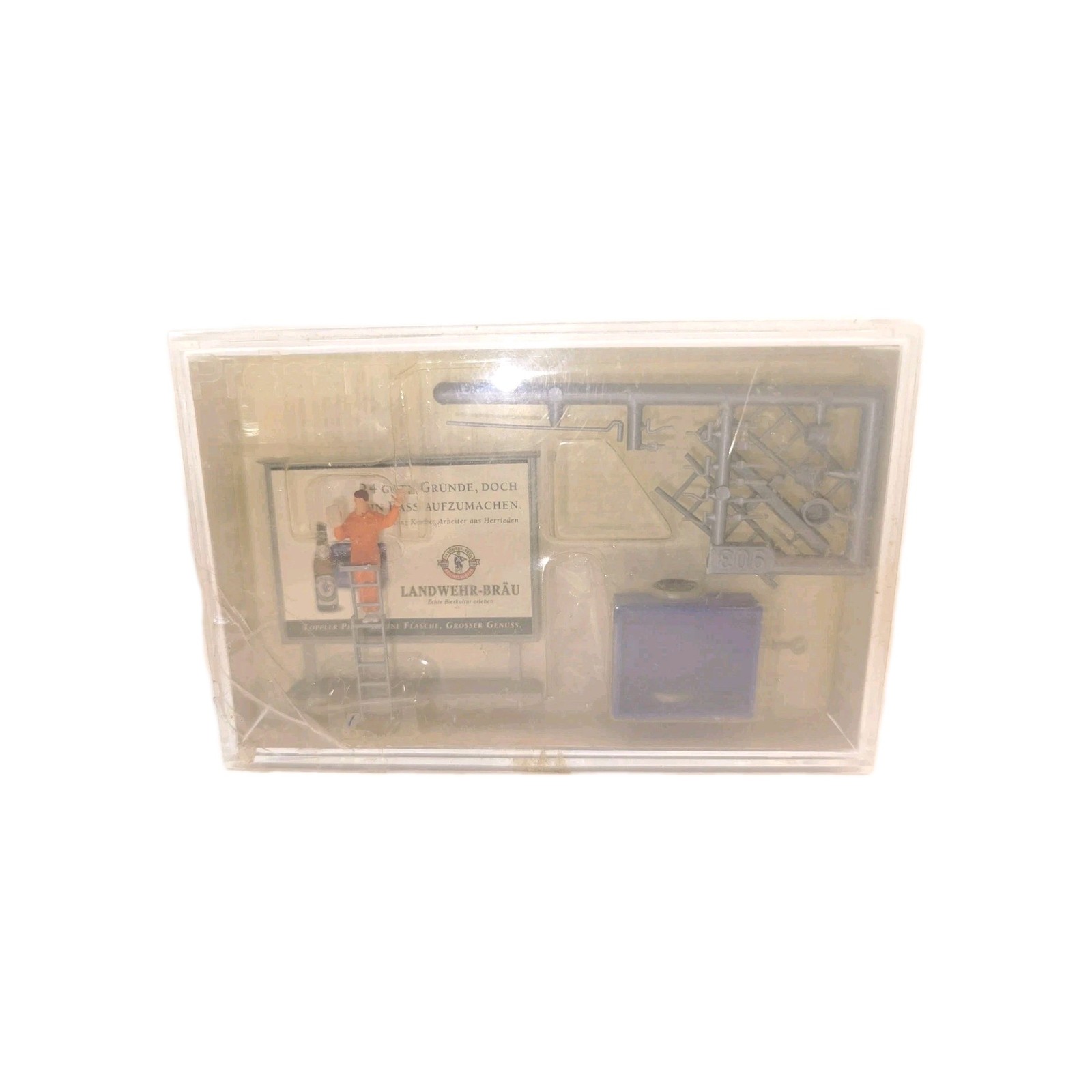 Preiser 10526 HO Outdoor Sign Worker Figure with Ladder