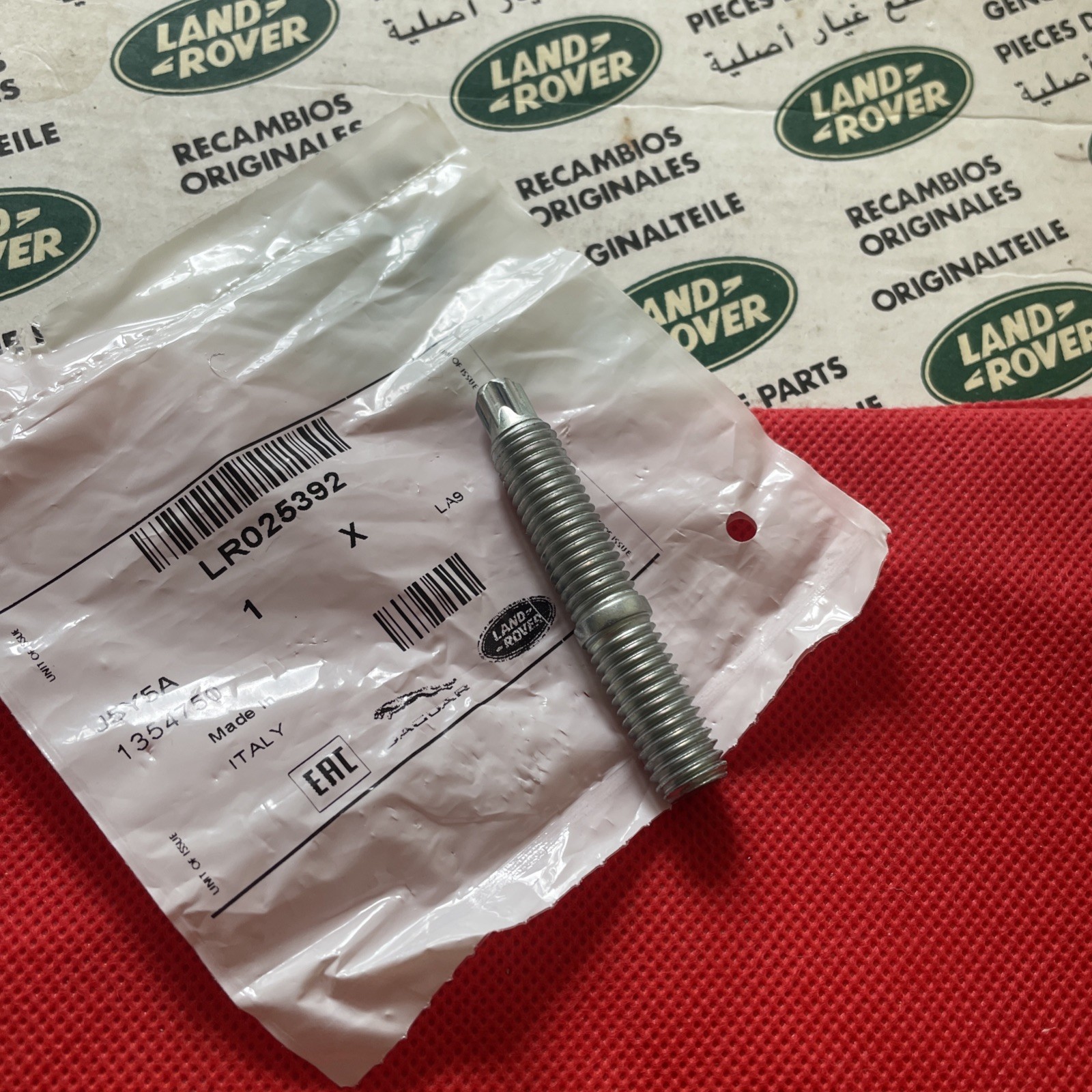 1x🔺OEM Land Rover LR025392 Stud Discovery Sport Freelander 2 Range Rover Evoque