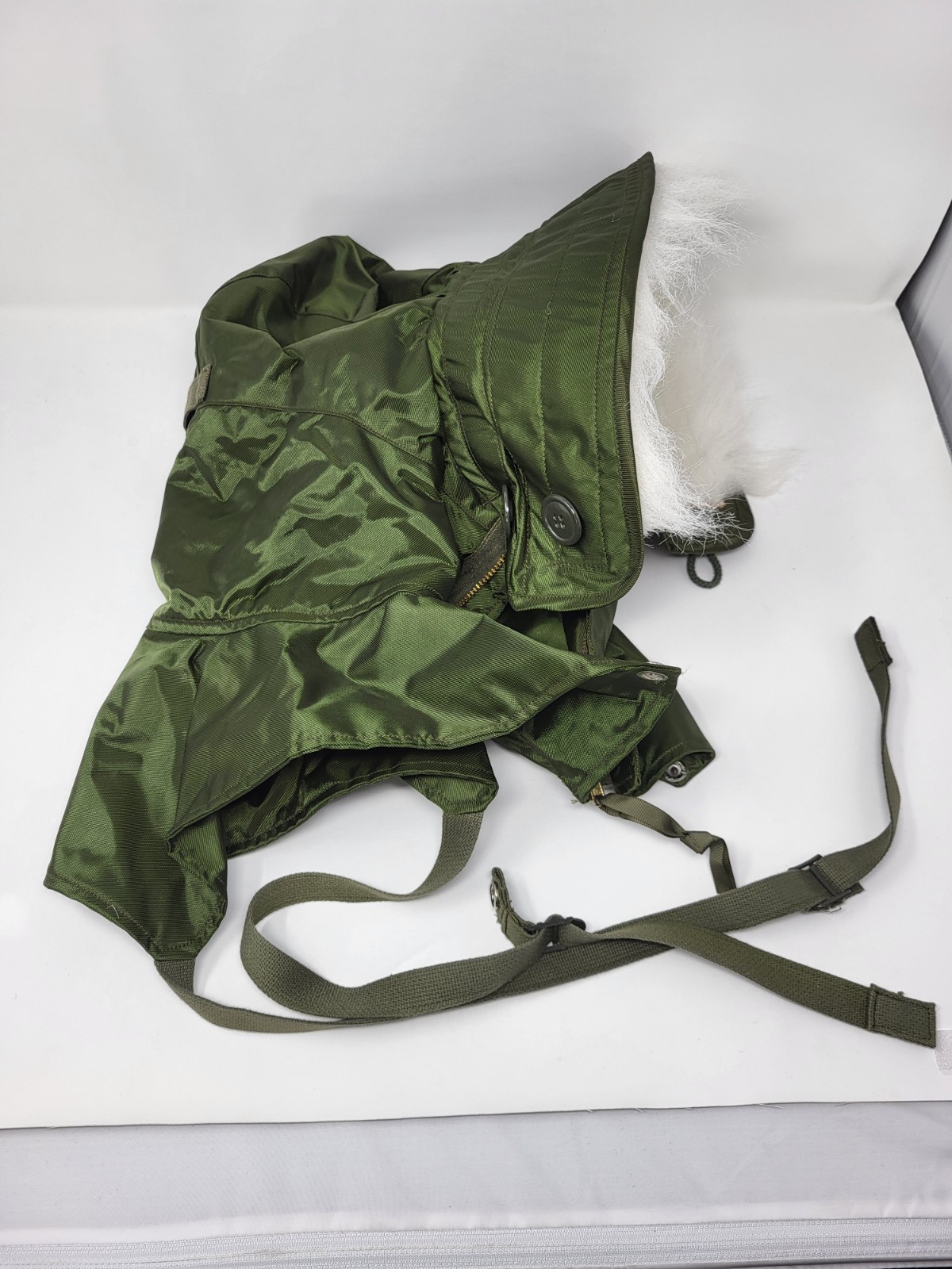 extreme cold weather hood shore A-1 Large OD green synthetic fur ruff Sz Large