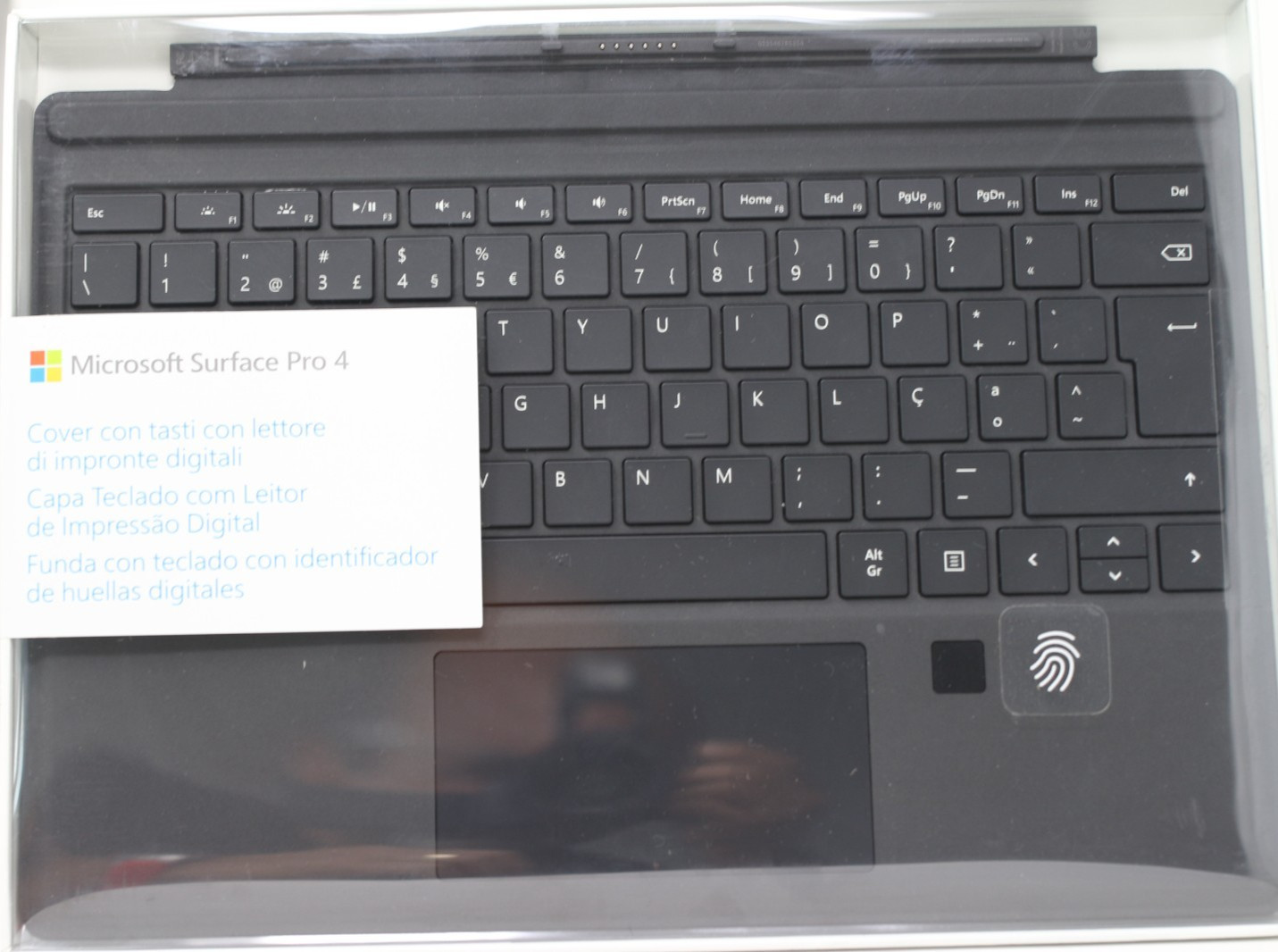 Microsoft Surface Pro 4 Type Cover With Fingerprint Black Portuguese Version