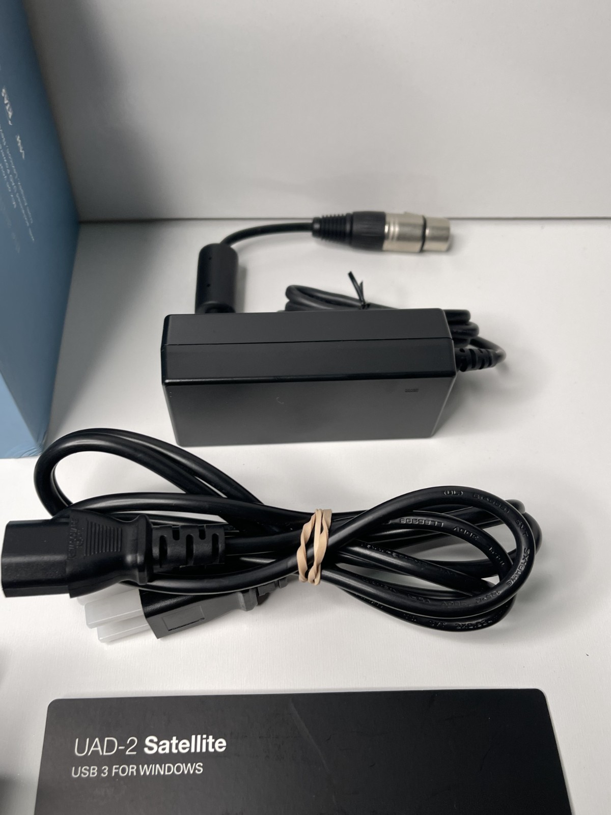 UAD-2 Satellite Thunderbolt DSP Accelerator Quad-Core w/ Box