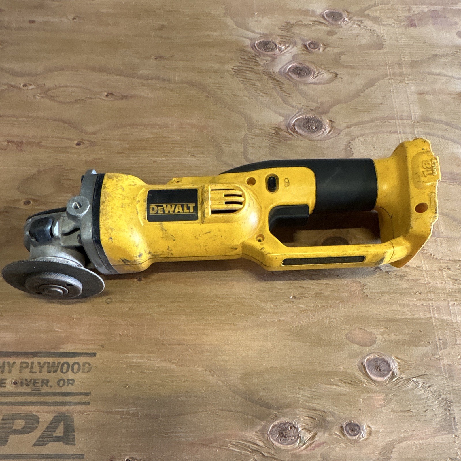 DEWALT Cordless Angle Grinder Tool Only No Battery Yellow/Black Rotary