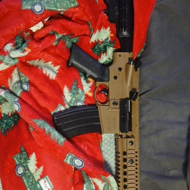 Classic Army AR Electric Airsoft Rifle Tan Body Rail System Adjustable Stock