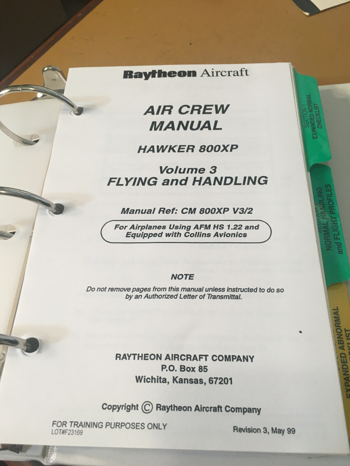 Hawker Raytheon 800XP Air Crew Flying & Handling Manual