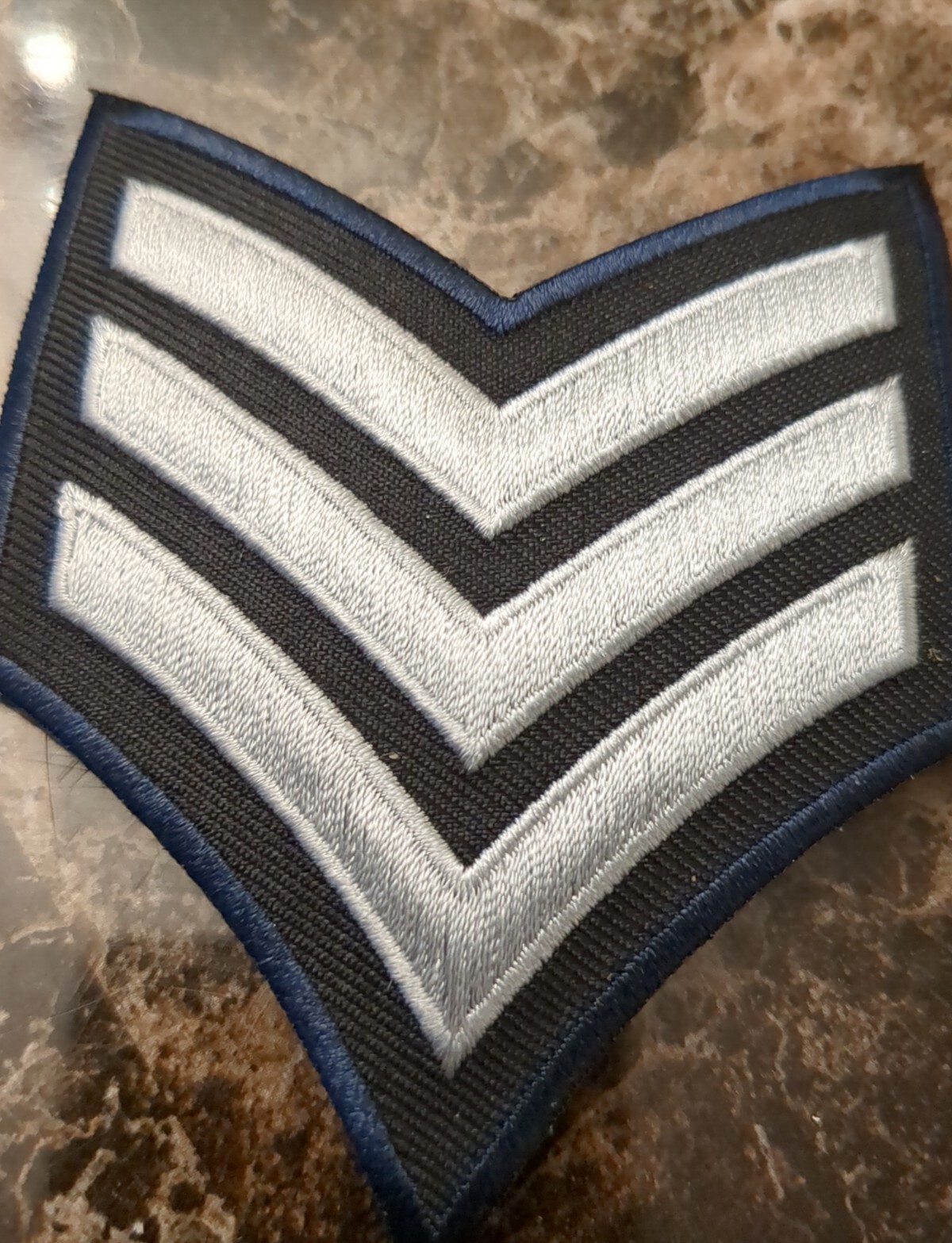 SGT CHEVRONS, LT BLUE/NAVY, 3" WIDEPATCH