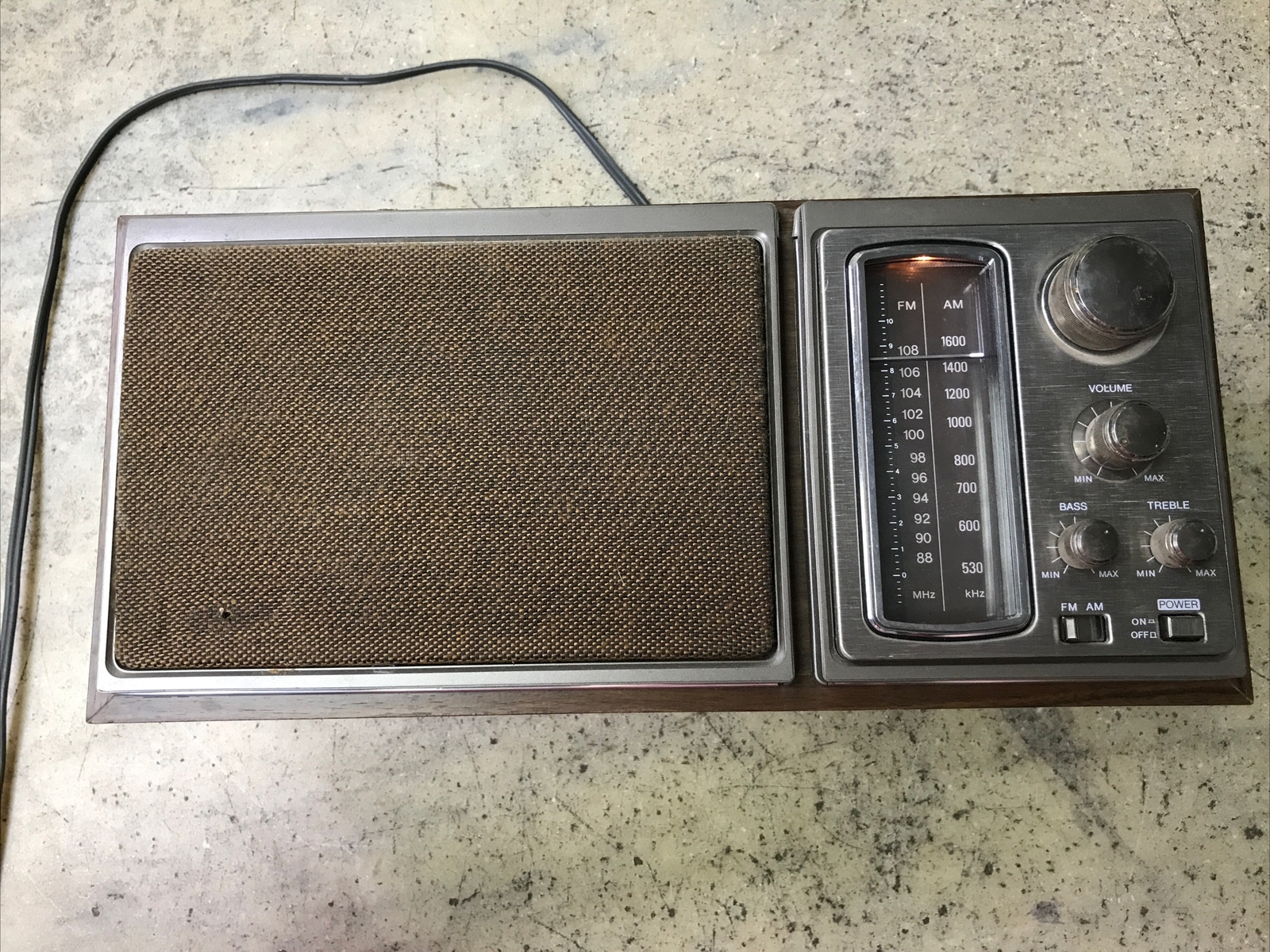 VINTAGE SONY AM/FM TABLETOP RADIO MODEL ICF-9580W - Works - Dusty - Fast Ship