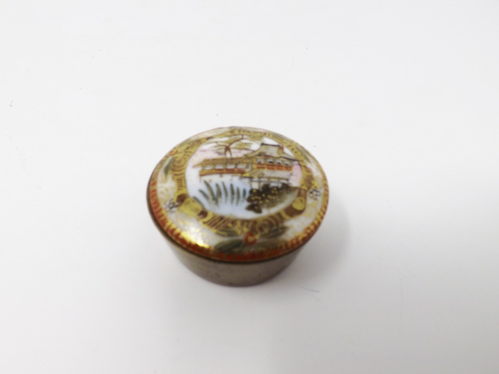 Round Metal Chinese Trinket Box