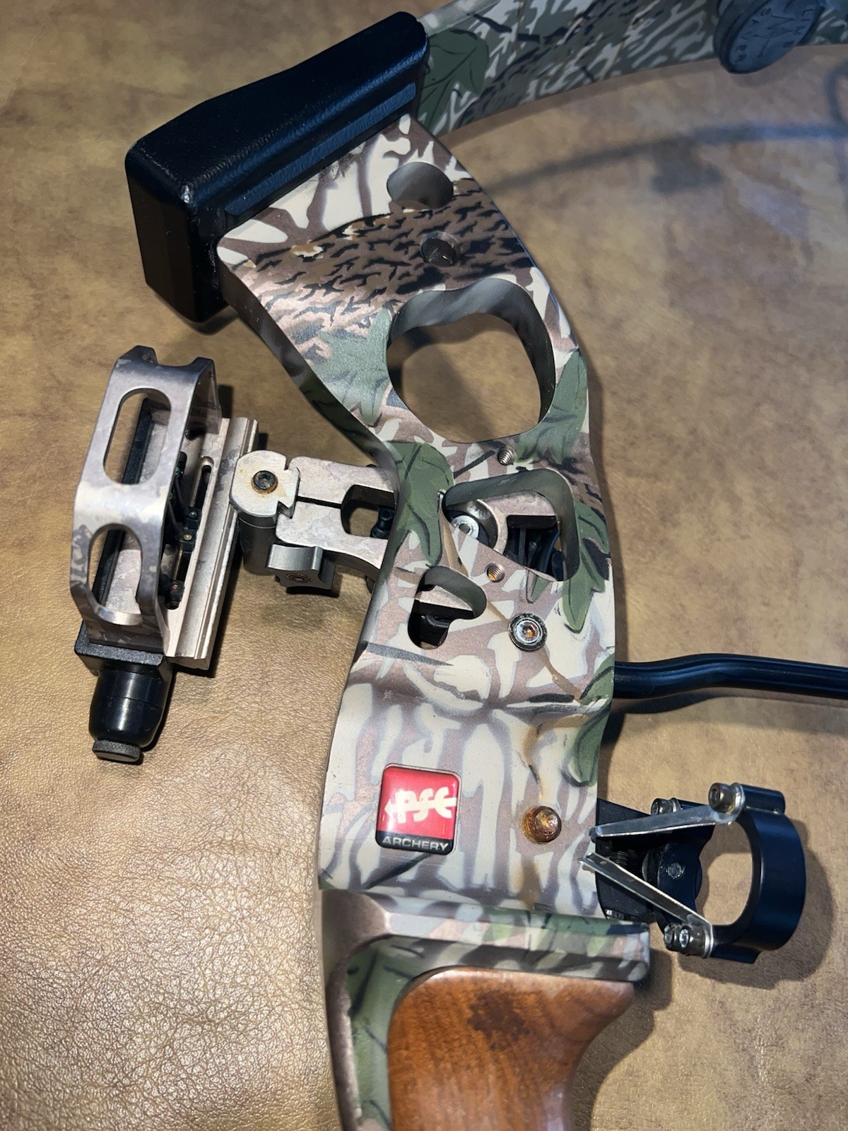 PSE Firestorm Compound Bow Archery RTH Plano Case Cobra Sight 70 Pound Draw Used