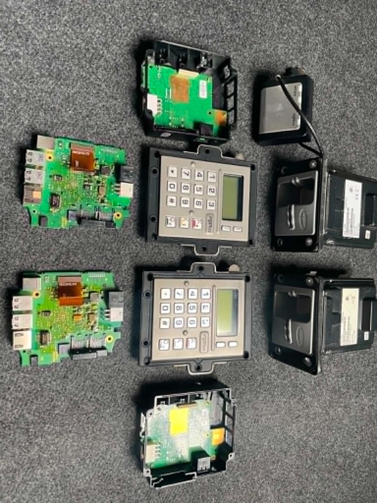 INGENICO IUP 250 + IUR 250 pour PIECES