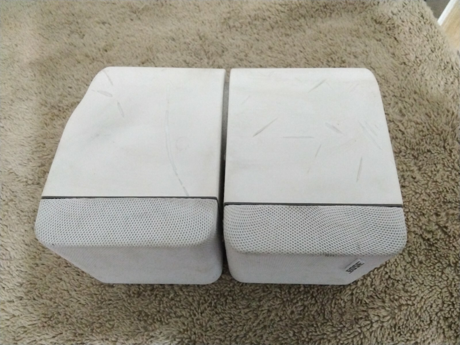 Bose Acoustimass Double Cube Speaker (White) Working Condition -