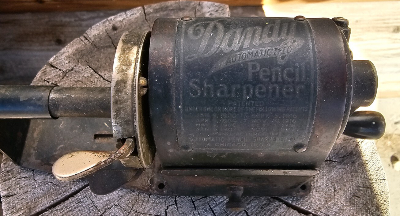 Vintage Dandy Automatic Pencil Sharpener Co. Table Pencil Sharpener Patent 1919