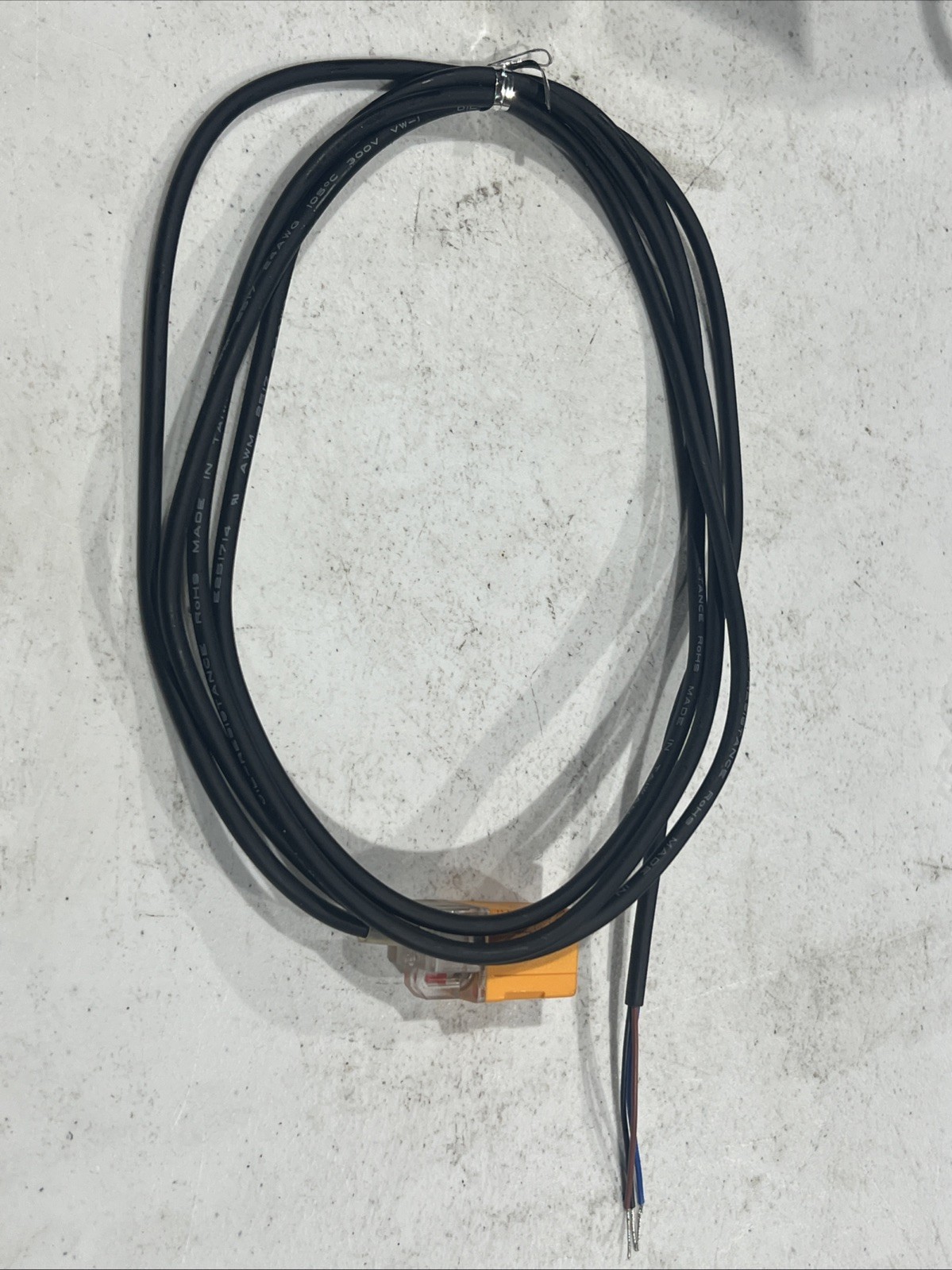 🔥Fotek QL-05No PROXIMITY SWITCH 10~30 VDC, New, Free Shipping🇺🇸