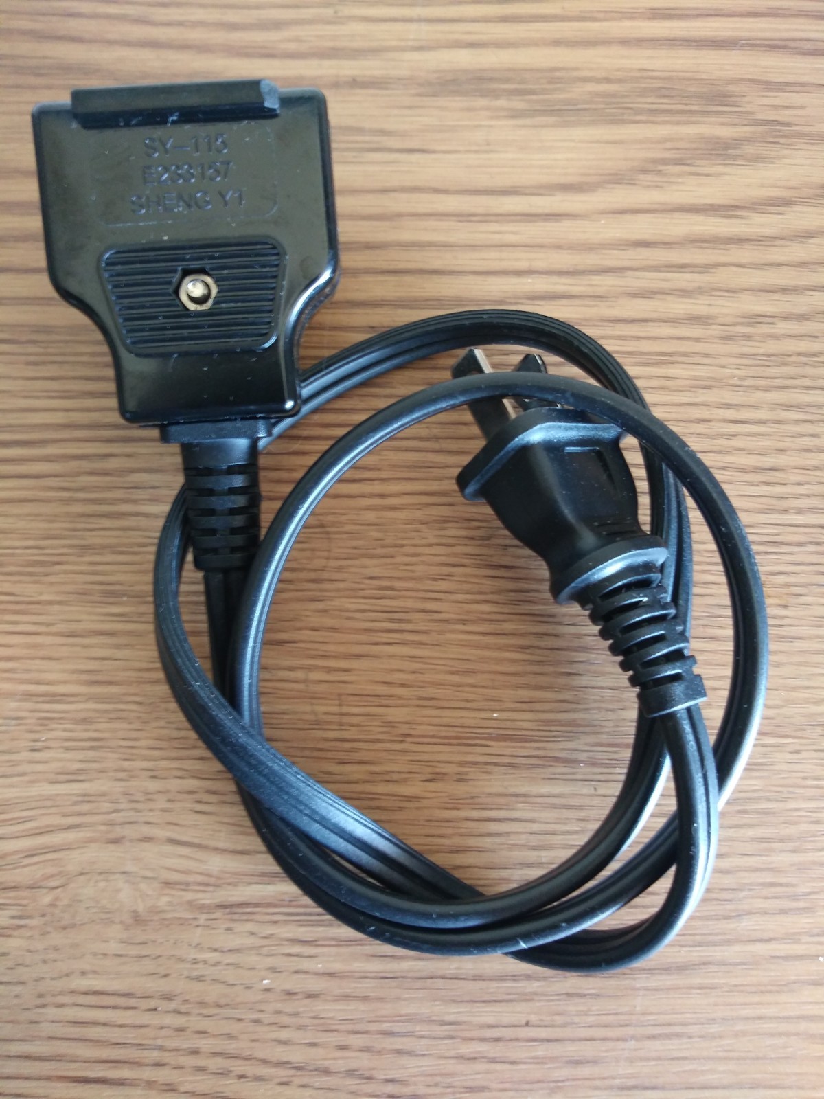 SHENGYI E233157 SY-115  Magnetic Breakaway Power Cord
