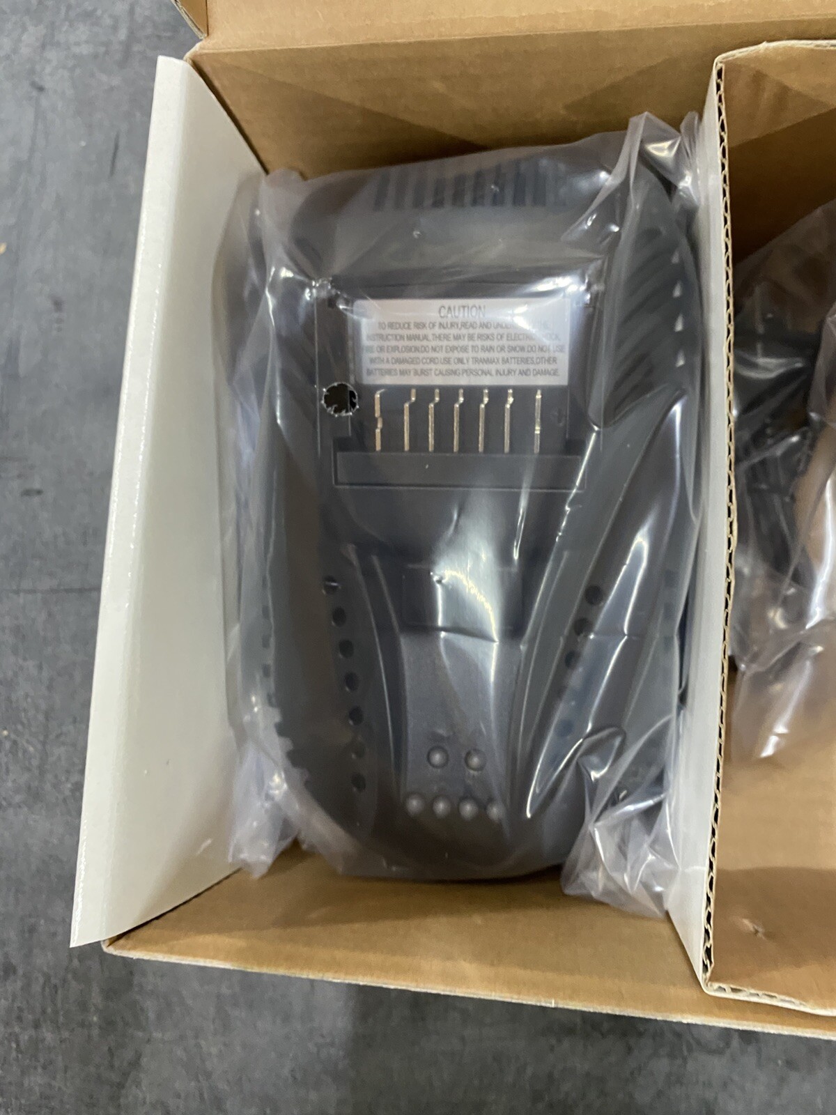 SIW-C18 AIMCO Battery Charger 18V