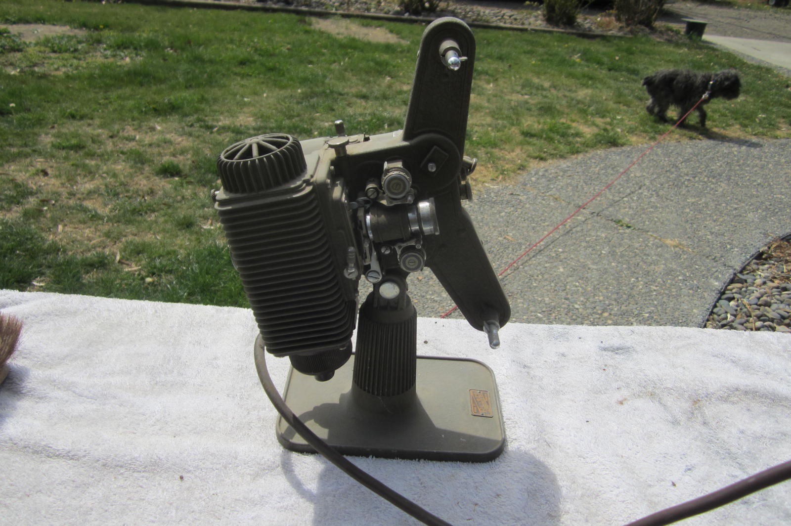 REVERE MODEL 80 8MM Vintage MOVIE PROJECTOR