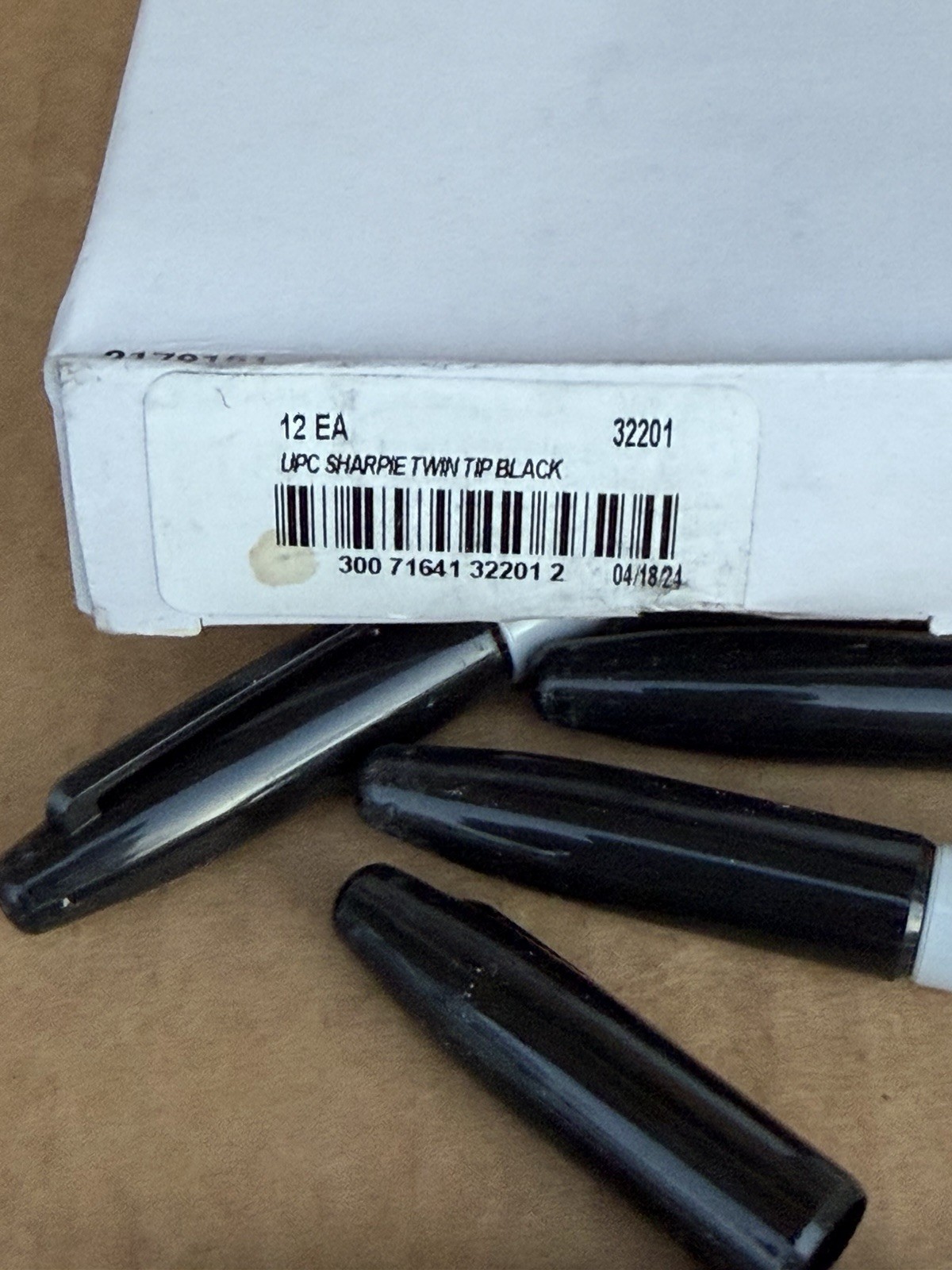 Sharpie Permanent Markers, Fine Point, Black, 10 Count NEW!