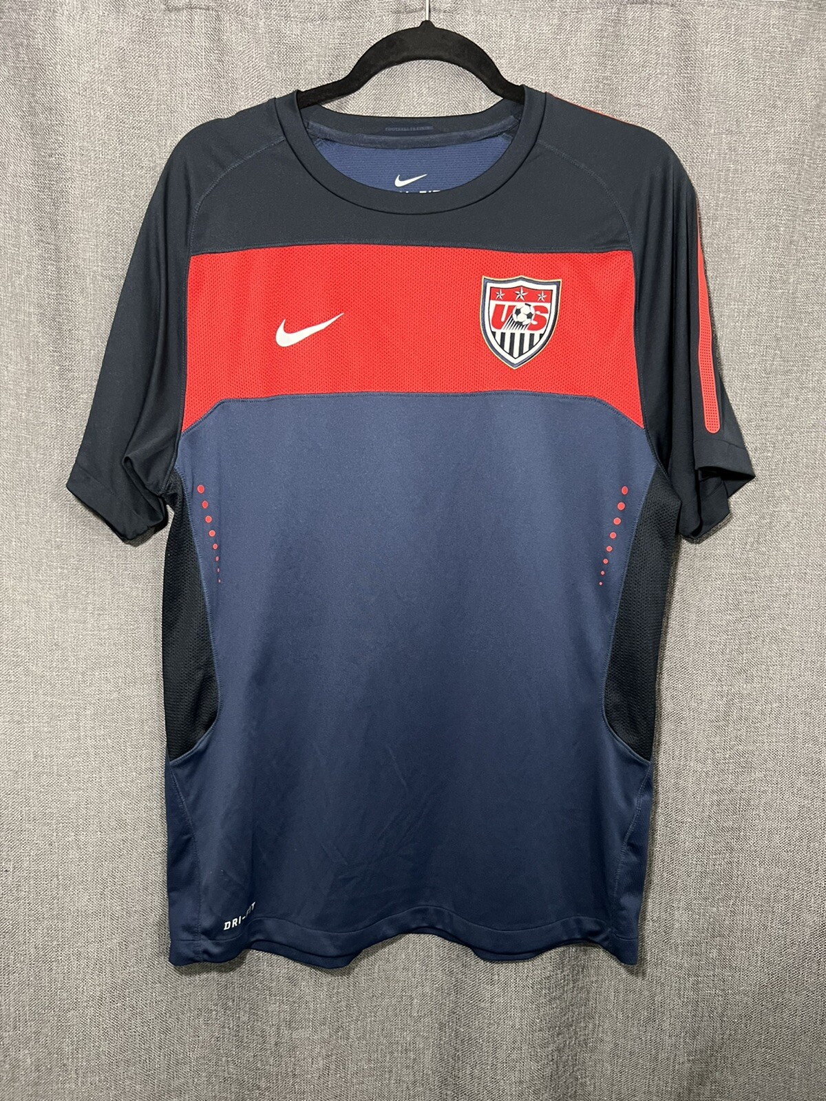 Nike Dri Fit US Soccer Team Jersey Shirt Medium