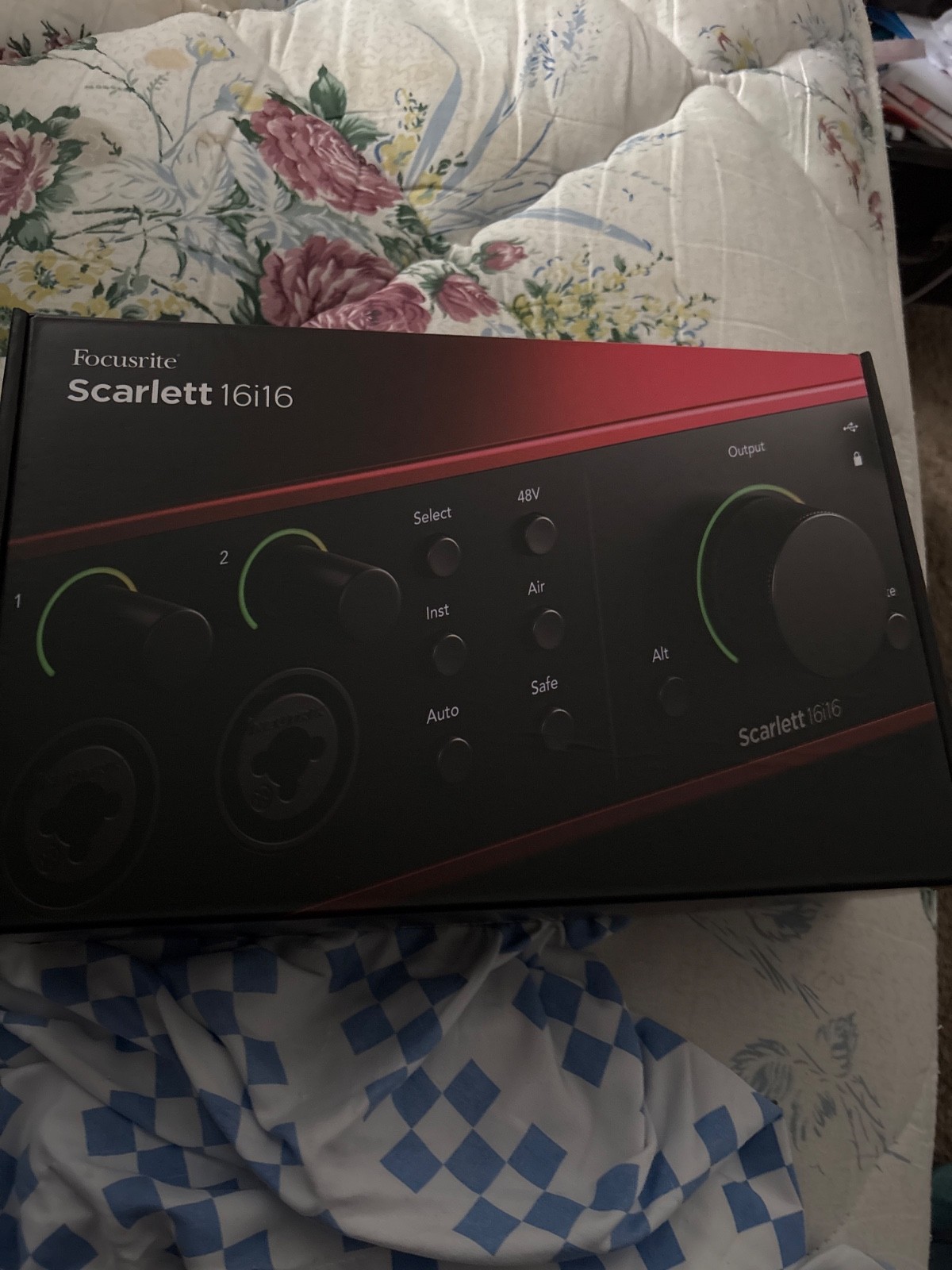 Focusrite Scarlett 16i16 4th Gen USB Audio Interface 16-In/16-Out