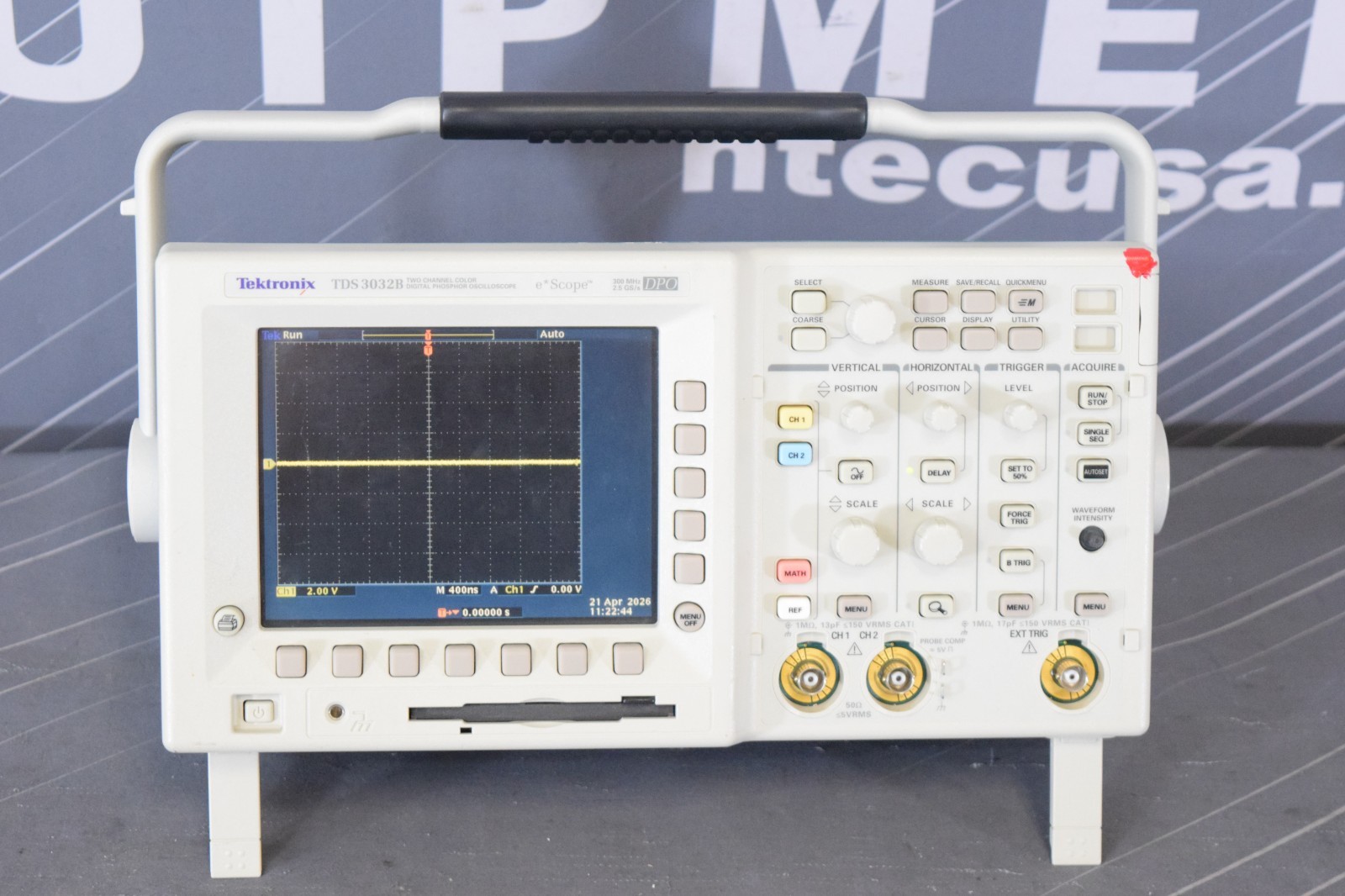 Tektronix TDS3032B Digital Phosphor Oscilloscope 300MHz 2.5GS/s 2Ch