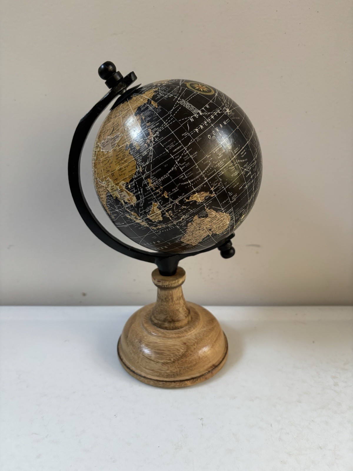 Rotating Table Top Small Globe