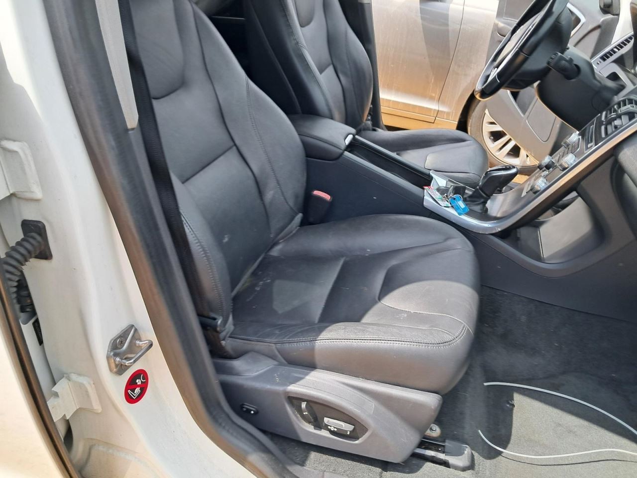 XC60 2016 Glove Box 4778265