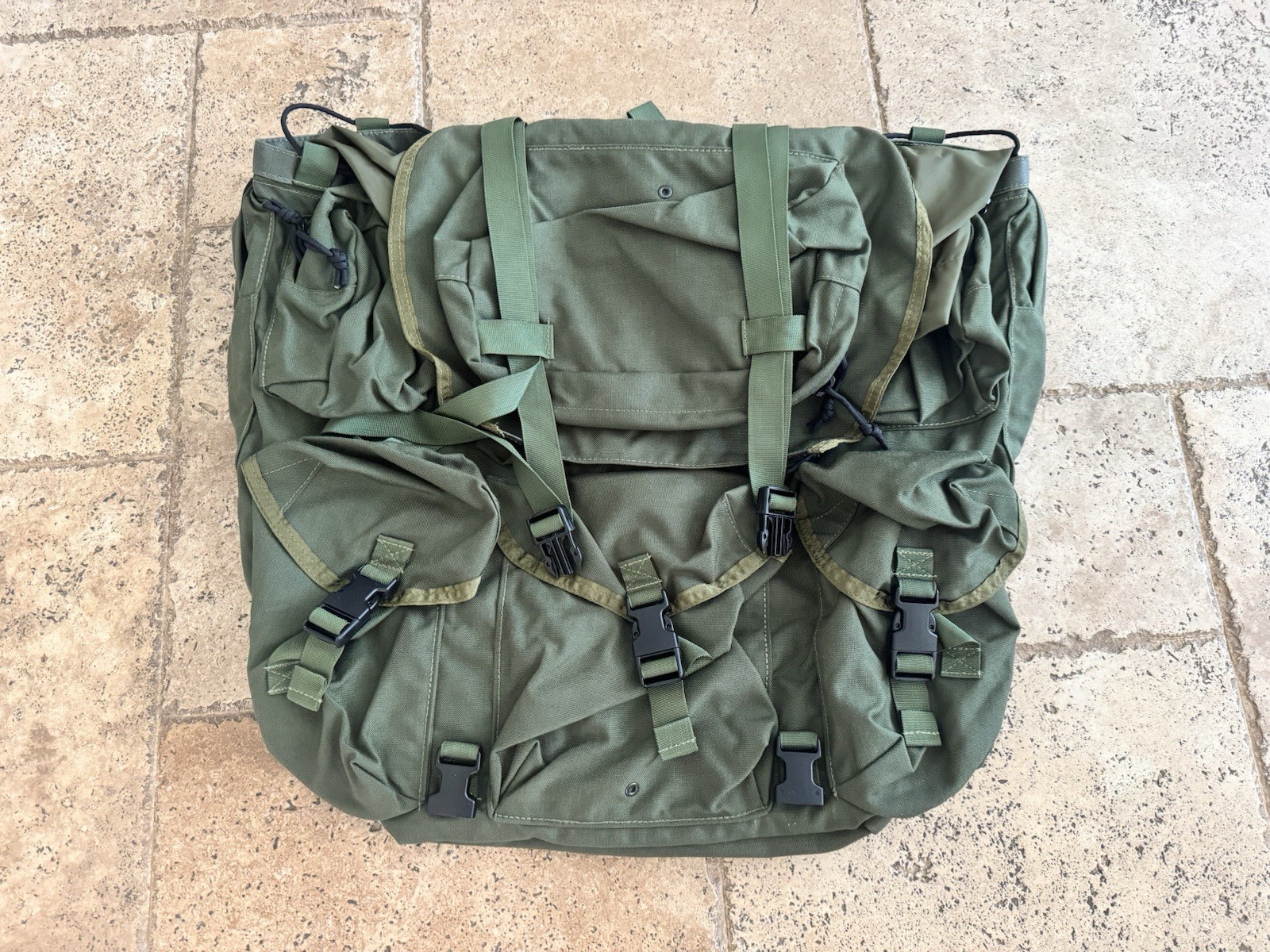 Tactical Tailor Ranger Green 8-Pocket Malice Pack Rucksack Bag Only Military