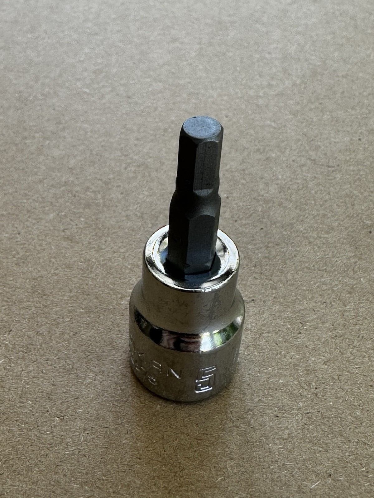 5mm CRAFTSMAN CMMT42675  Hex Allen Bit 3/8-in Drive Shallow Socket Ratchet. 0352