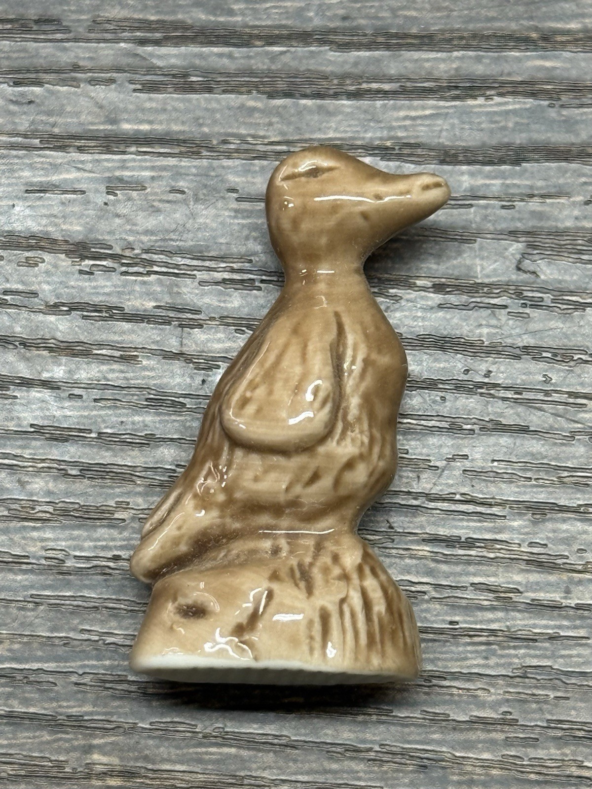 EUC Wade Whimsies England Red Rose Tea Ceramic Pet Shop Series Brown Duck