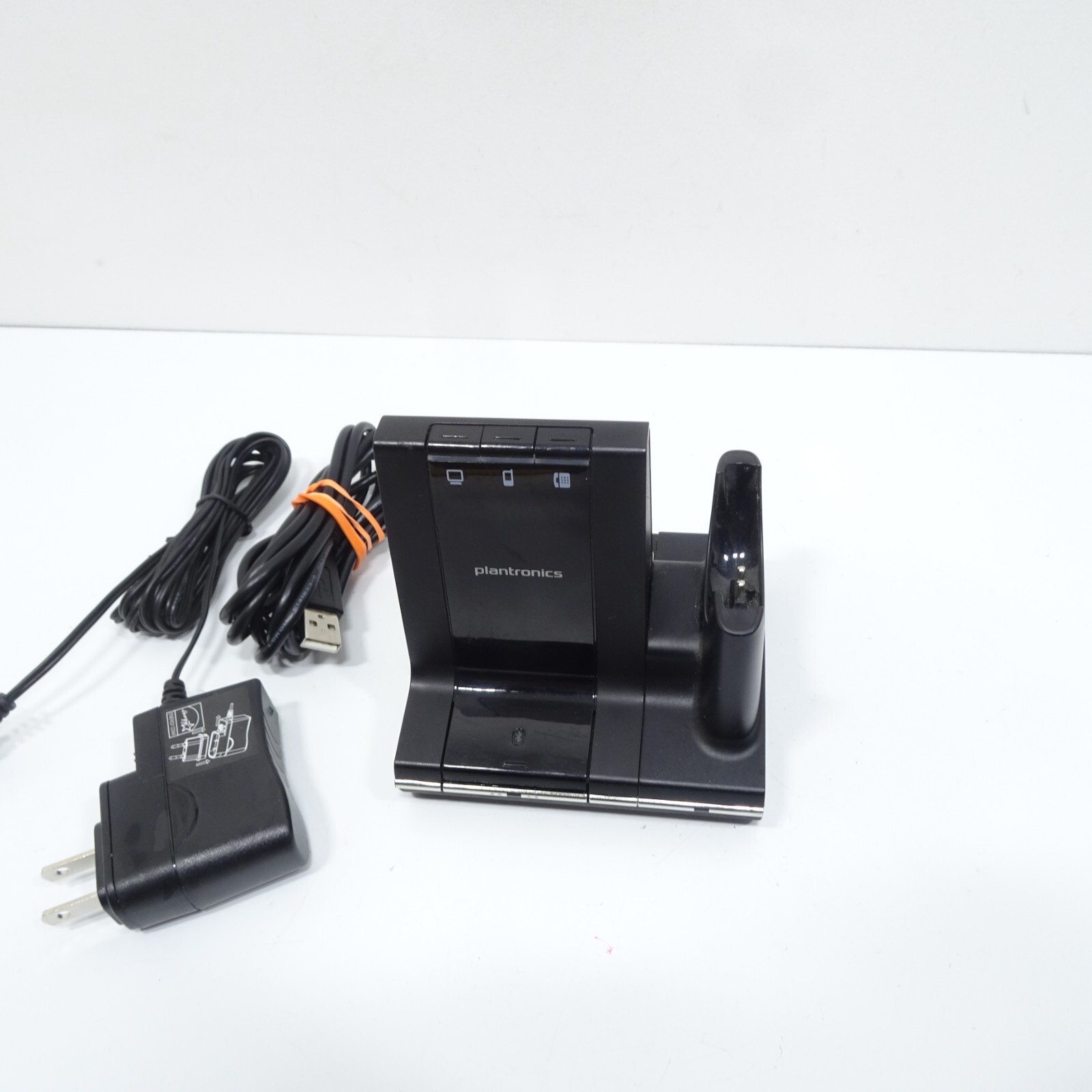 Plantronics WO2 W02 Charging Base (NO HEADSET)