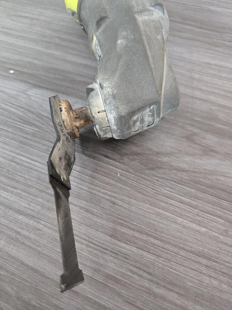 RYOBI TOOLS P570 (PSO035508)