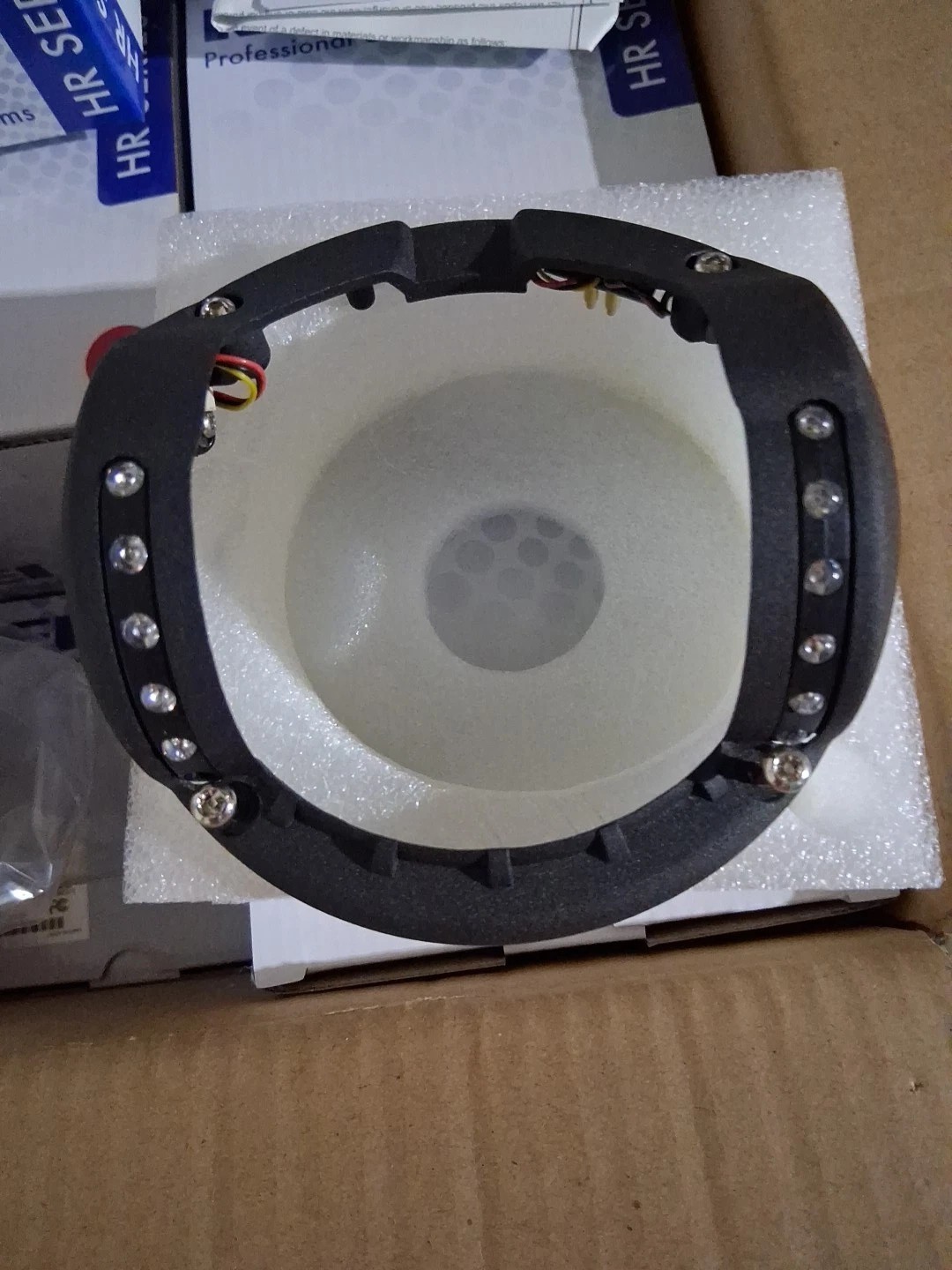 REI 710369 IR DOME HR CAMERA ILLUMINATOR