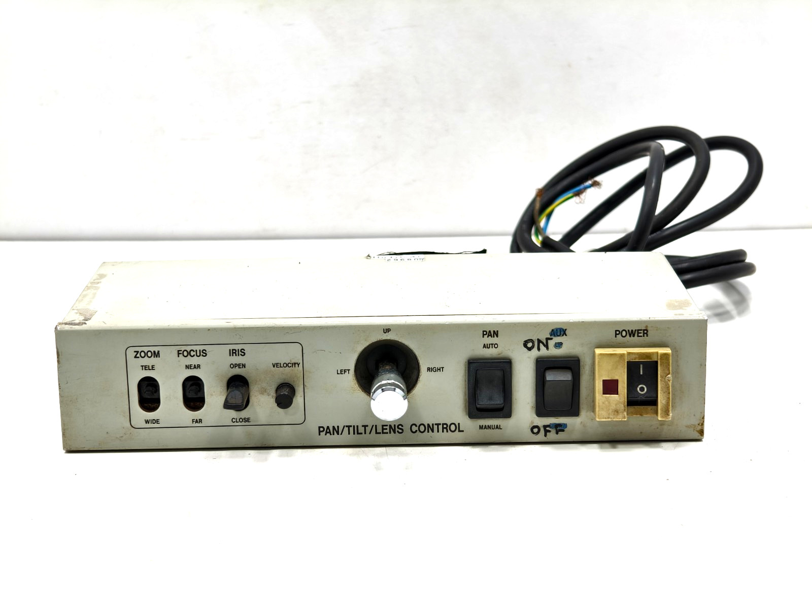 Pan/Tilt/Lens CCTV Joystick Controller