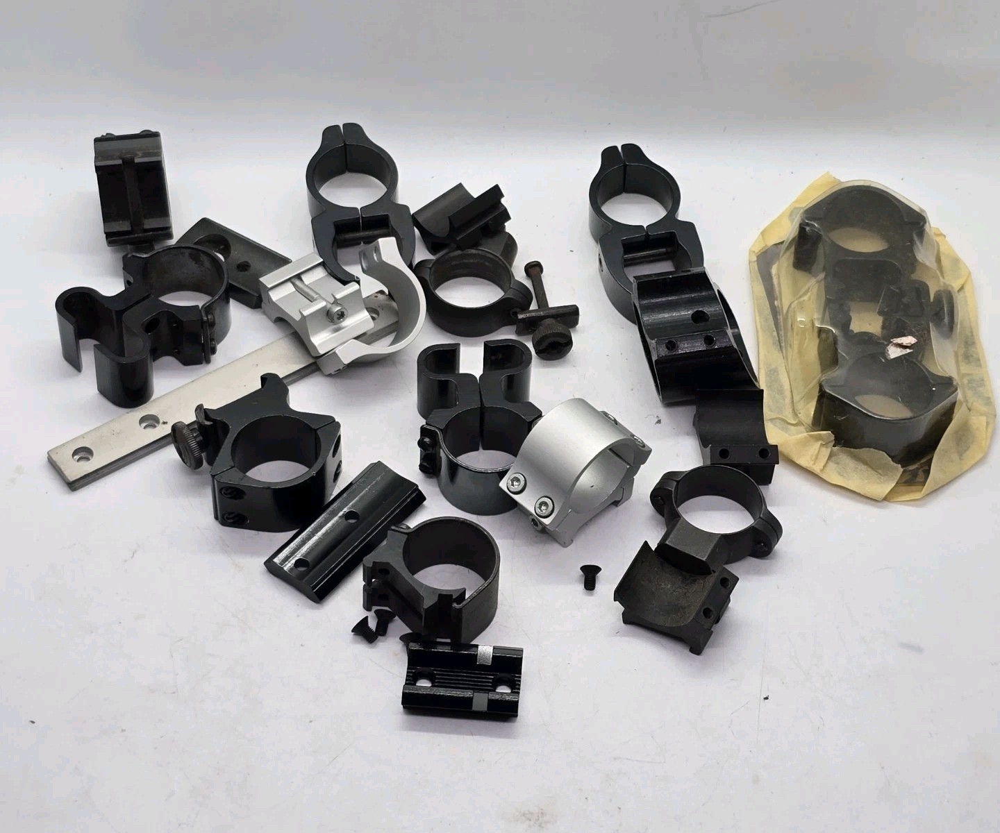 Used box lot of scope rings with old Weaver T2 Mounts