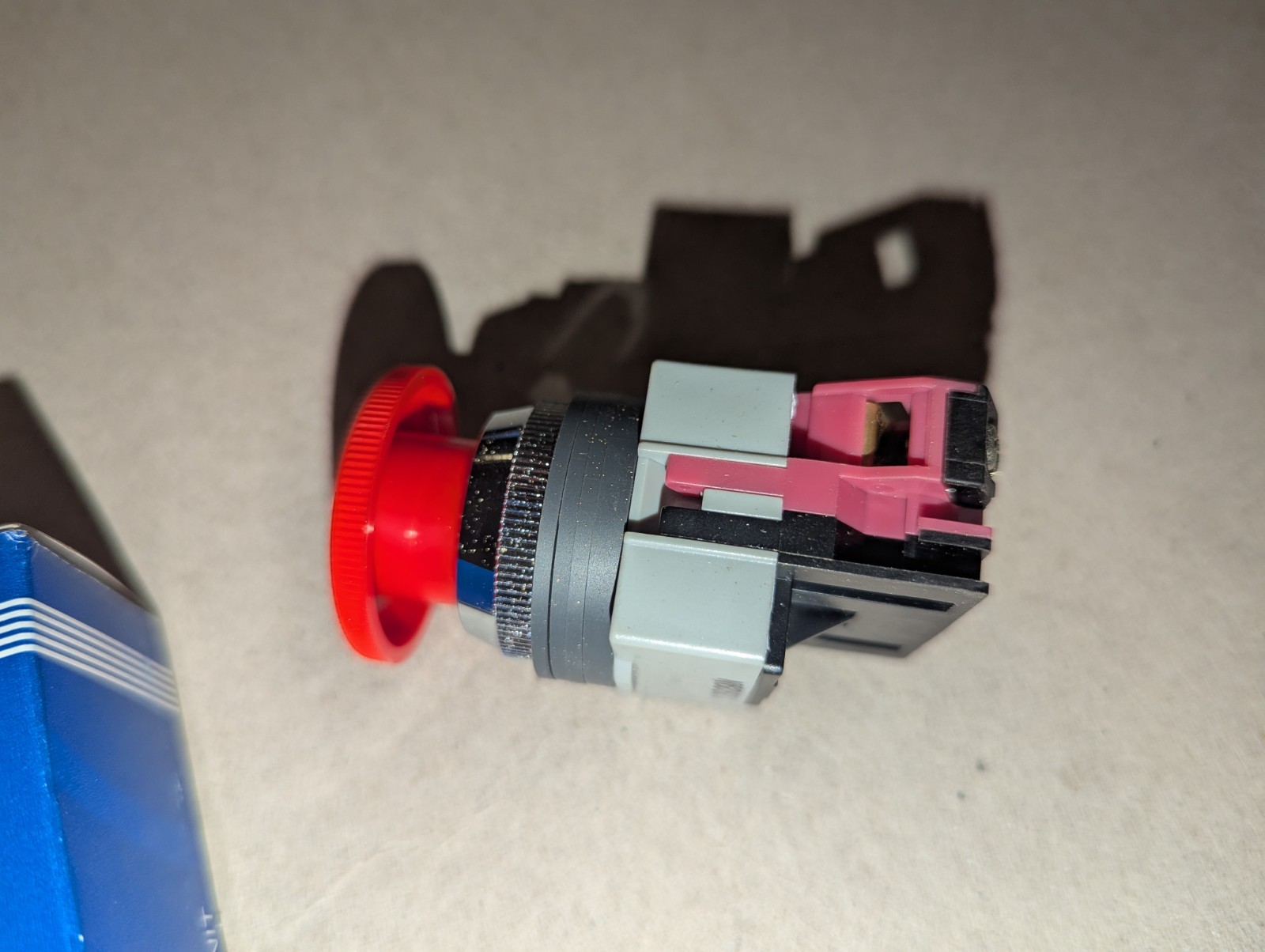 NEW GENUINE IDEC AVS301NR CONTROL UNIT