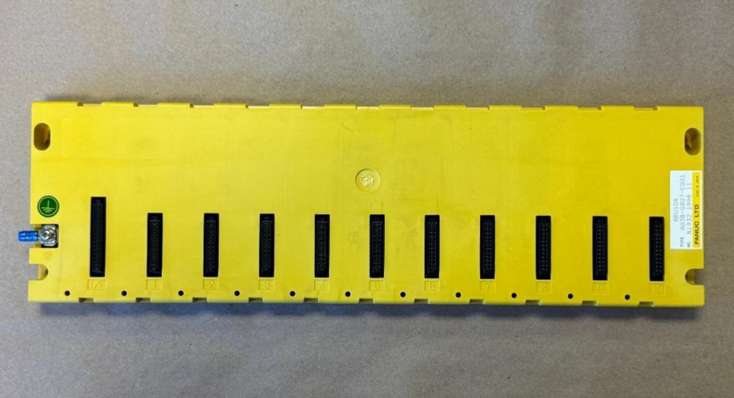 FANUC A03B-0807-C001  I/O BASE MODULE ABU10A