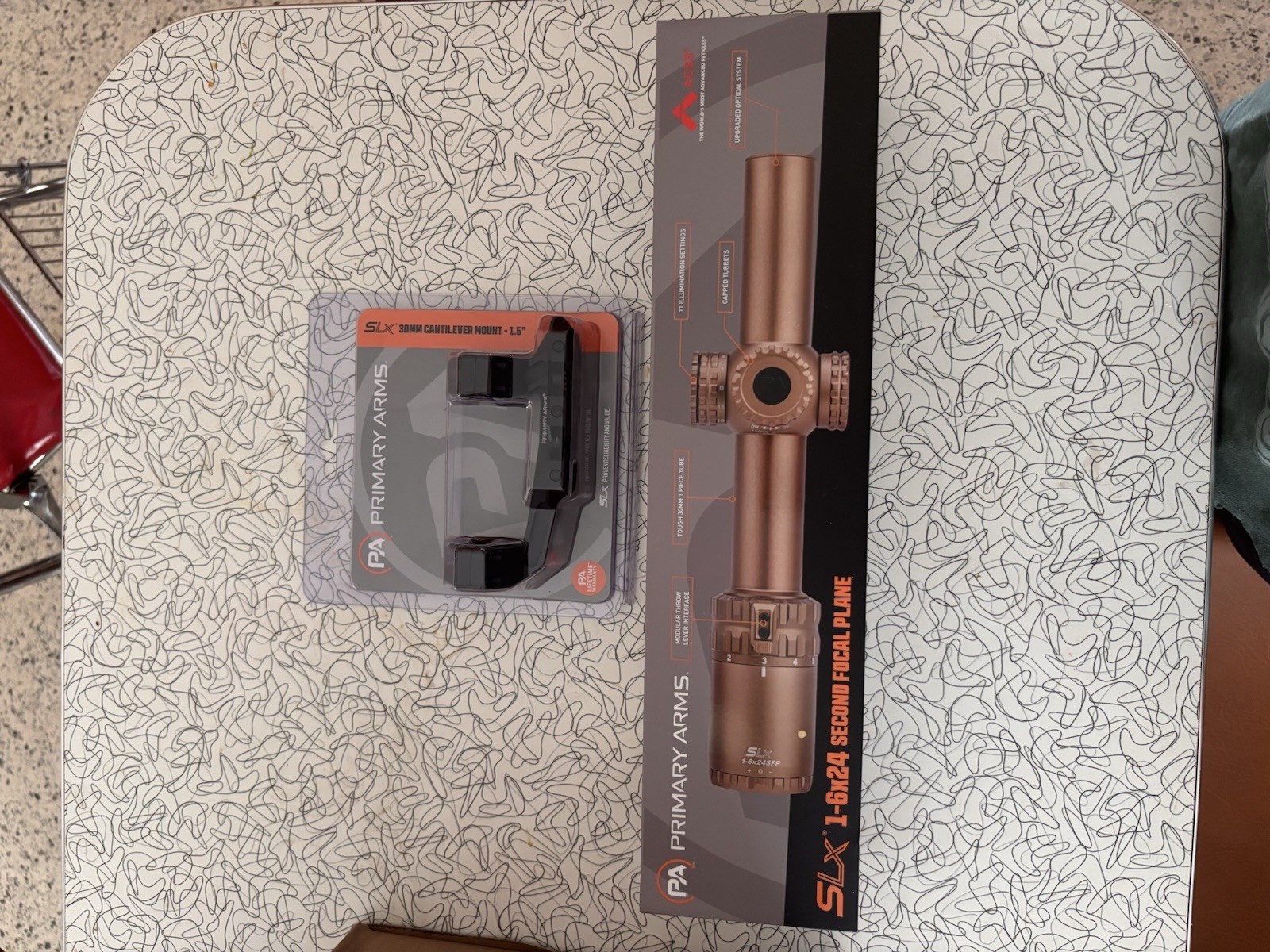 Primary Arms LPVO 1-6 W/ Mount