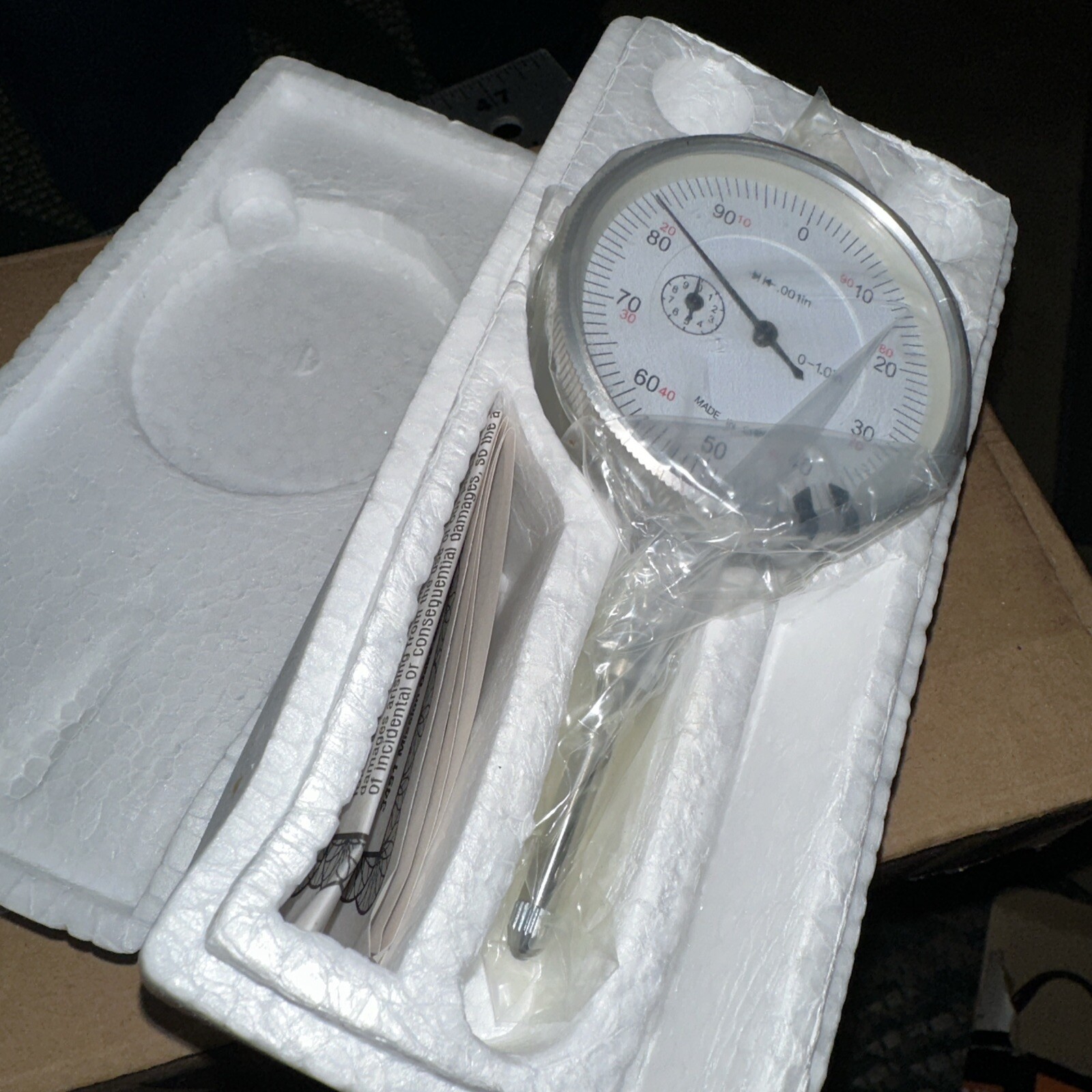 New in box Cen-Tech 1" dial indicator 00623